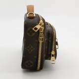 Louis Vuitton(LV) Utility Crossbody Bag Monogram Canvas — thumbnail 4