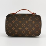 Louis Vuitton(LV) Utility Crossbody Bag Monogram Canvas — thumbnail 6