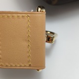 Louis Vuitton(LV) Utility Crossbody Bag Monogram Canvas — thumbnail 21