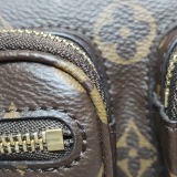 Louis Vuitton(LV) Utility Crossbody Bag Monogram Canvas — thumbnail 17