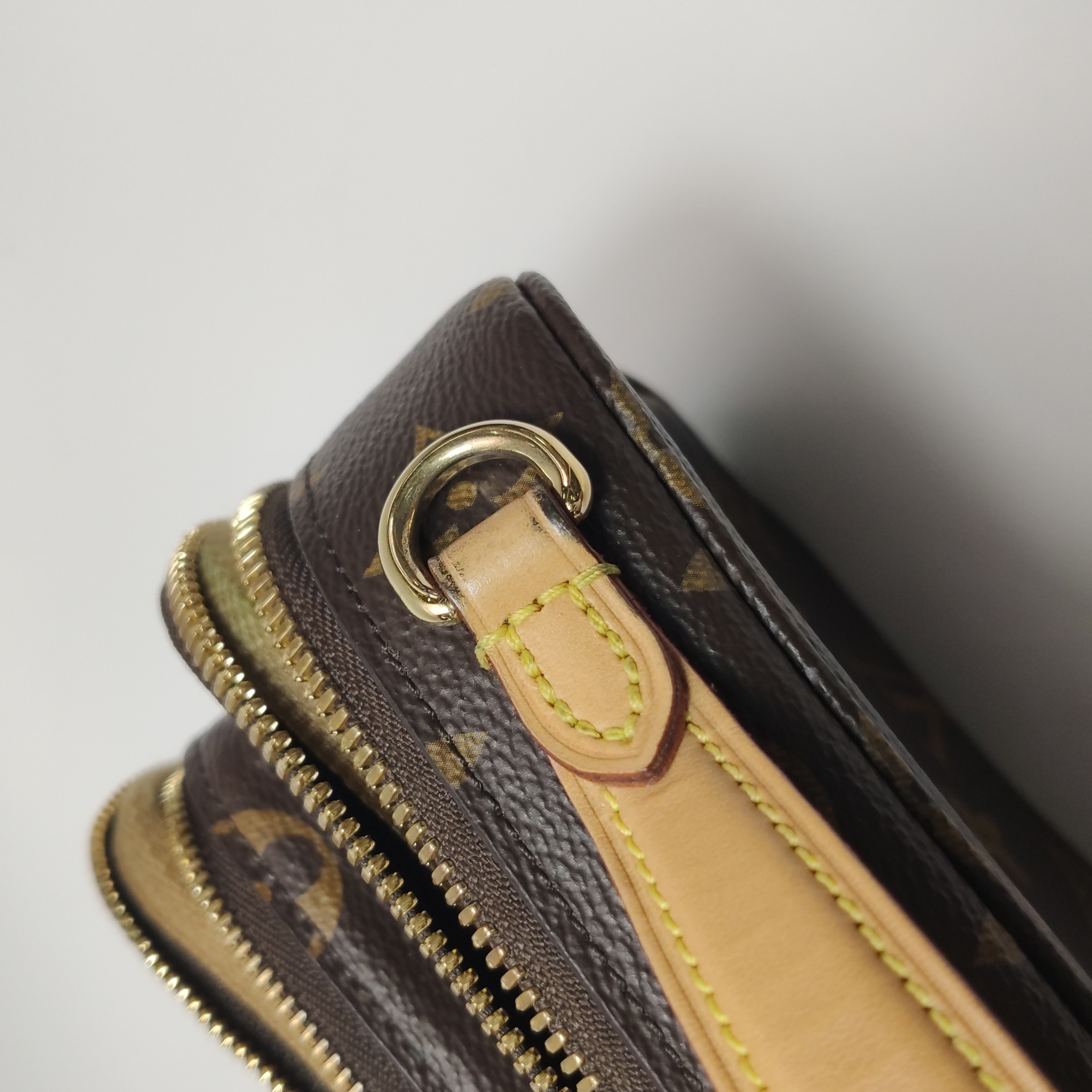 Louis Vuitton(LV) Utility Crossbody Bag Monogram Canvas — photo 23 of 23