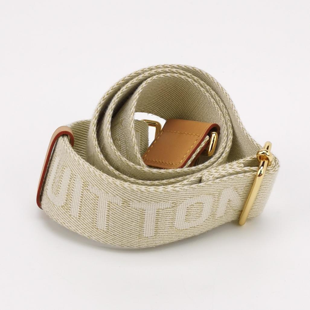 Louis Vuitton(LV) Utility Crossbody Bag Monogram Canvas — photo 7 of 18