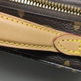 Louis Vuitton(LV) Utility Crossbody Bag Monogram Canvas — thumbnail 14