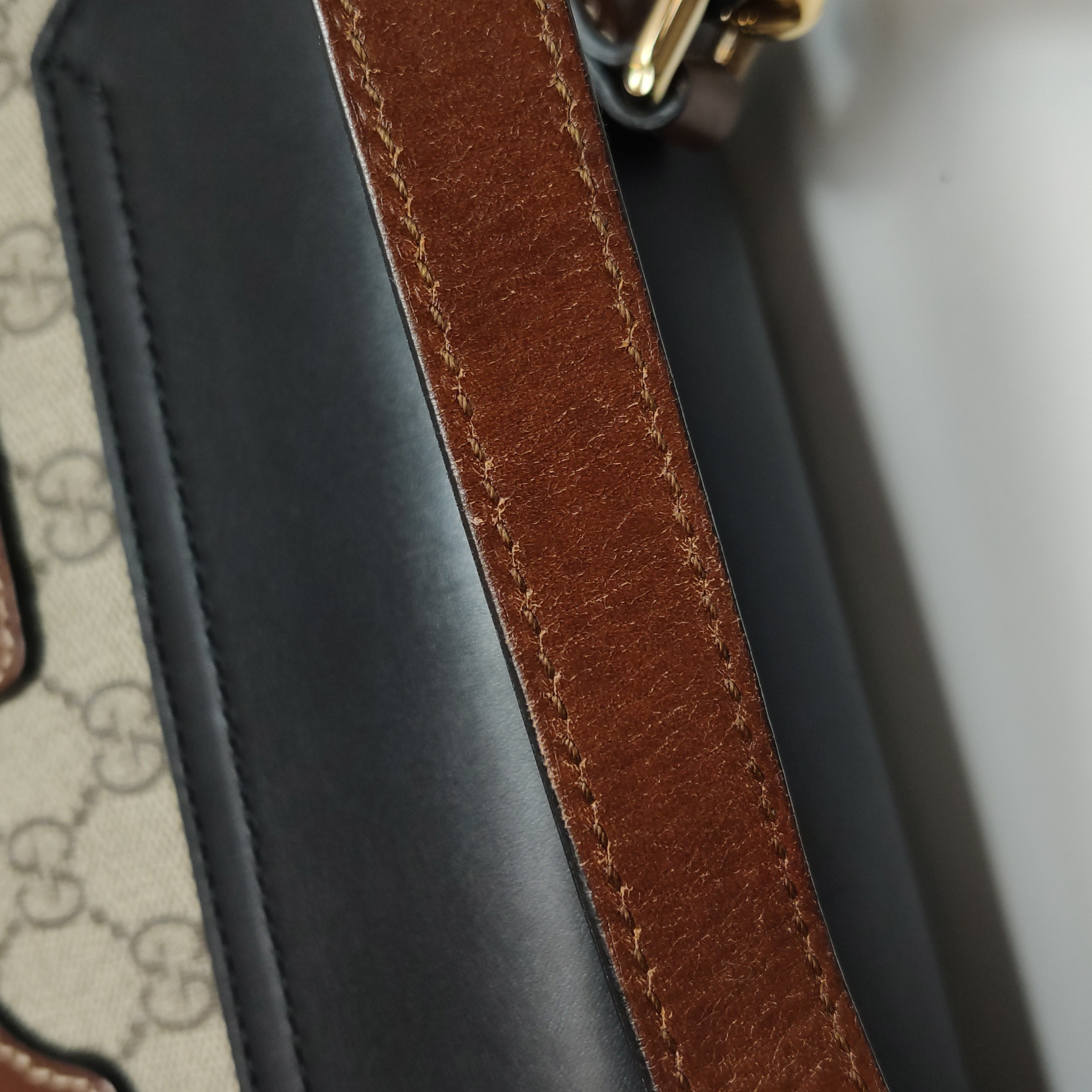 Gucci Padlock Top Handle Bag GG Coated Canvas and Leather Small — photo 16 of 16