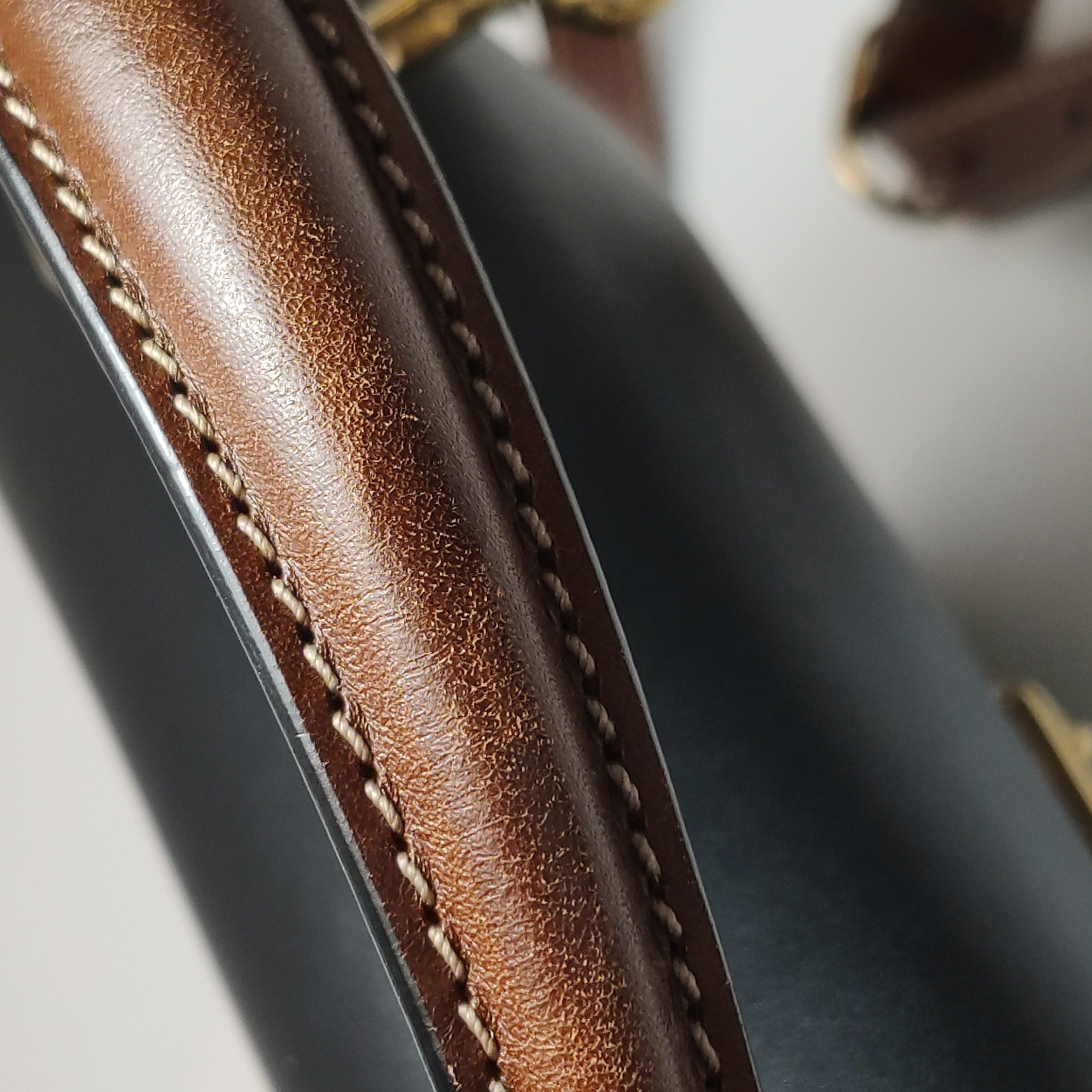 Gucci Padlock Top Handle Bag GG Coated Canvas and Leather Small — photo 15 of 16