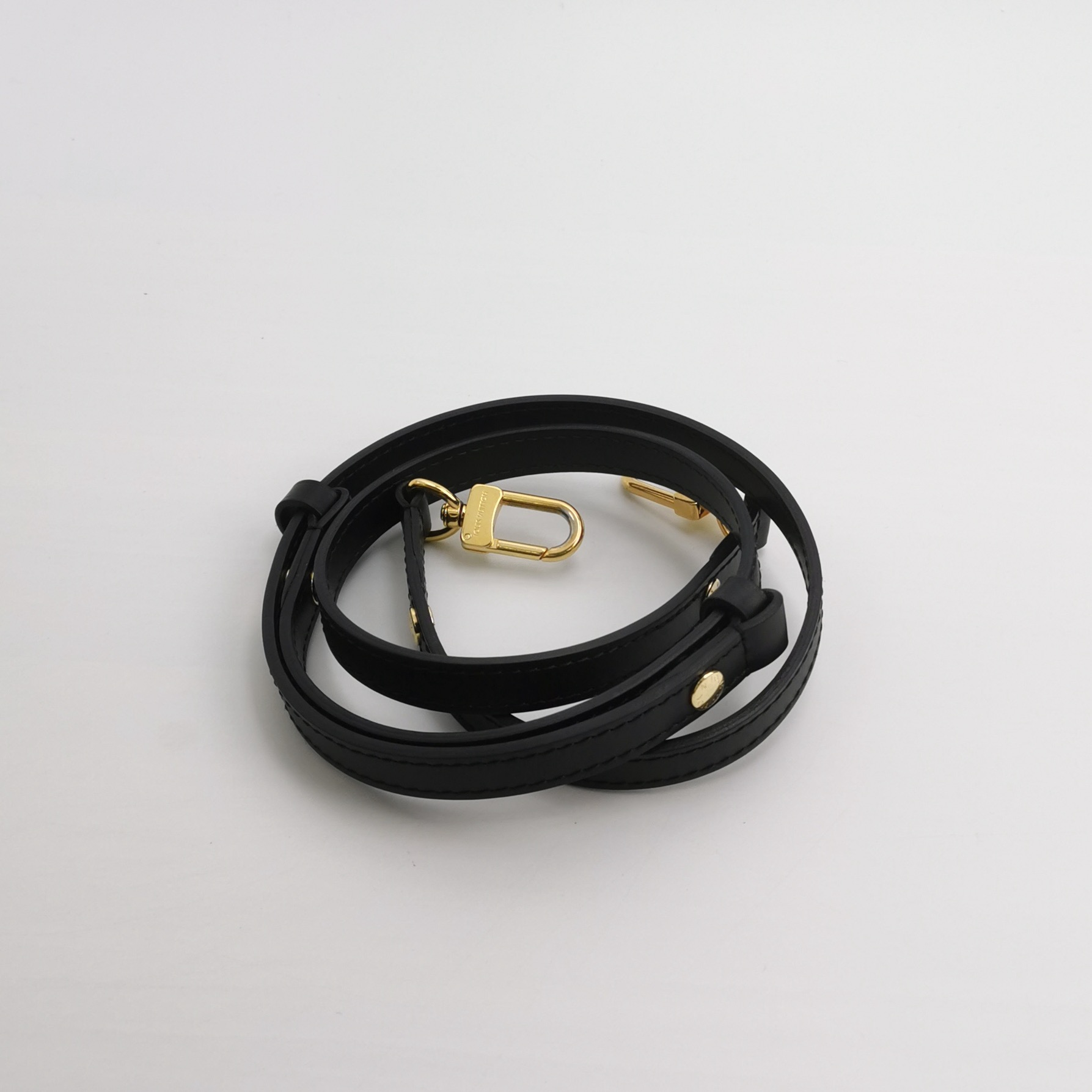 Louis Vuitton(LV) Tilsitt Top Handle Bag Reverse Monogram Canvas — photo 7 of 18