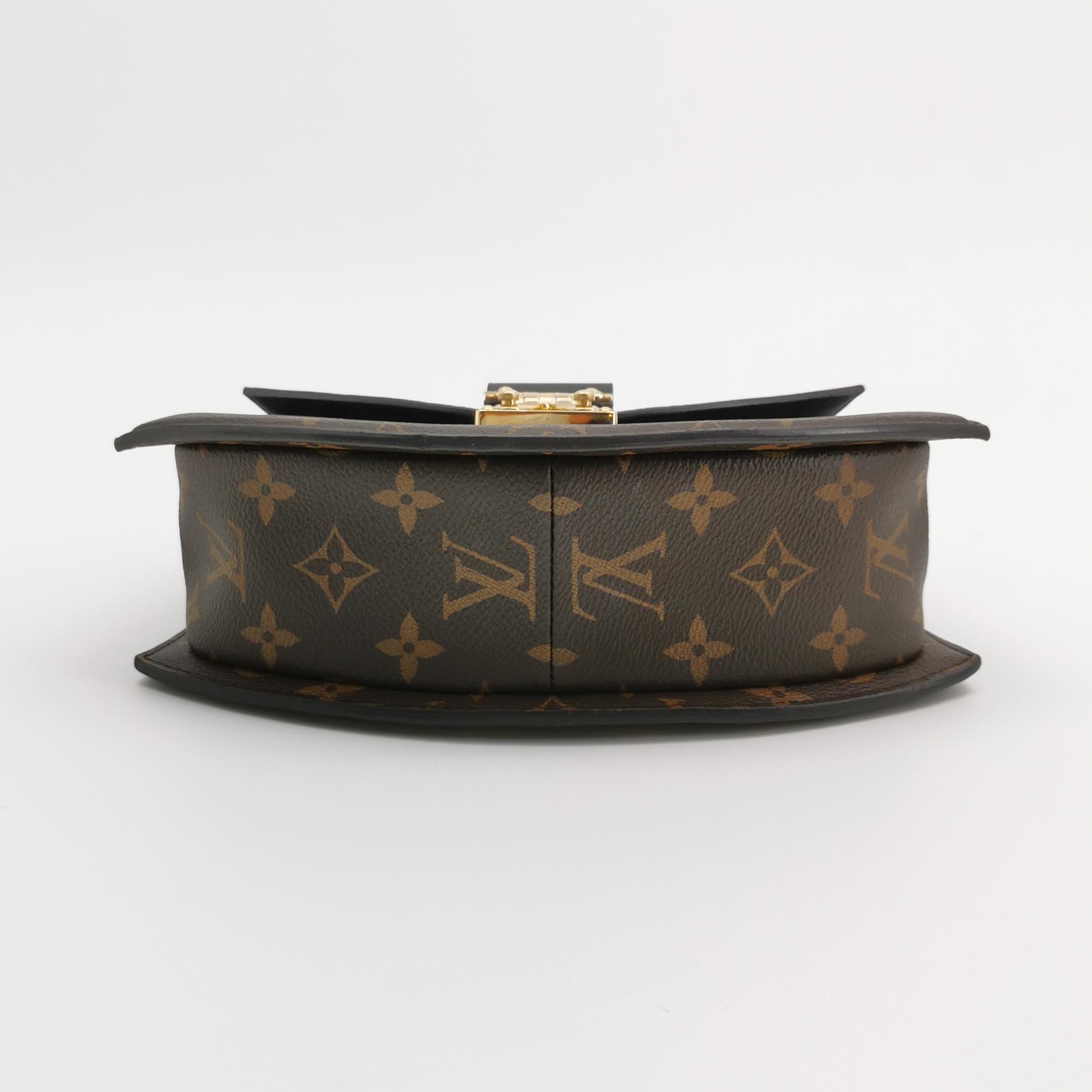 Louis Vuitton(LV) Tilsitt Top Handle Bag Reverse Monogram Canvas — photo 6 of 20