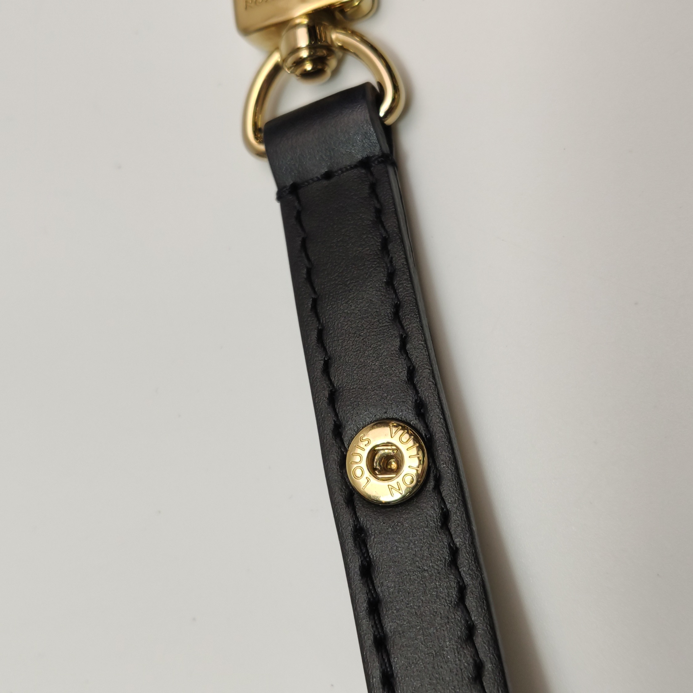Louis Vuitton(LV) Tilsitt Top Handle Bag Reverse Monogram Canvas — photo 19 of 20