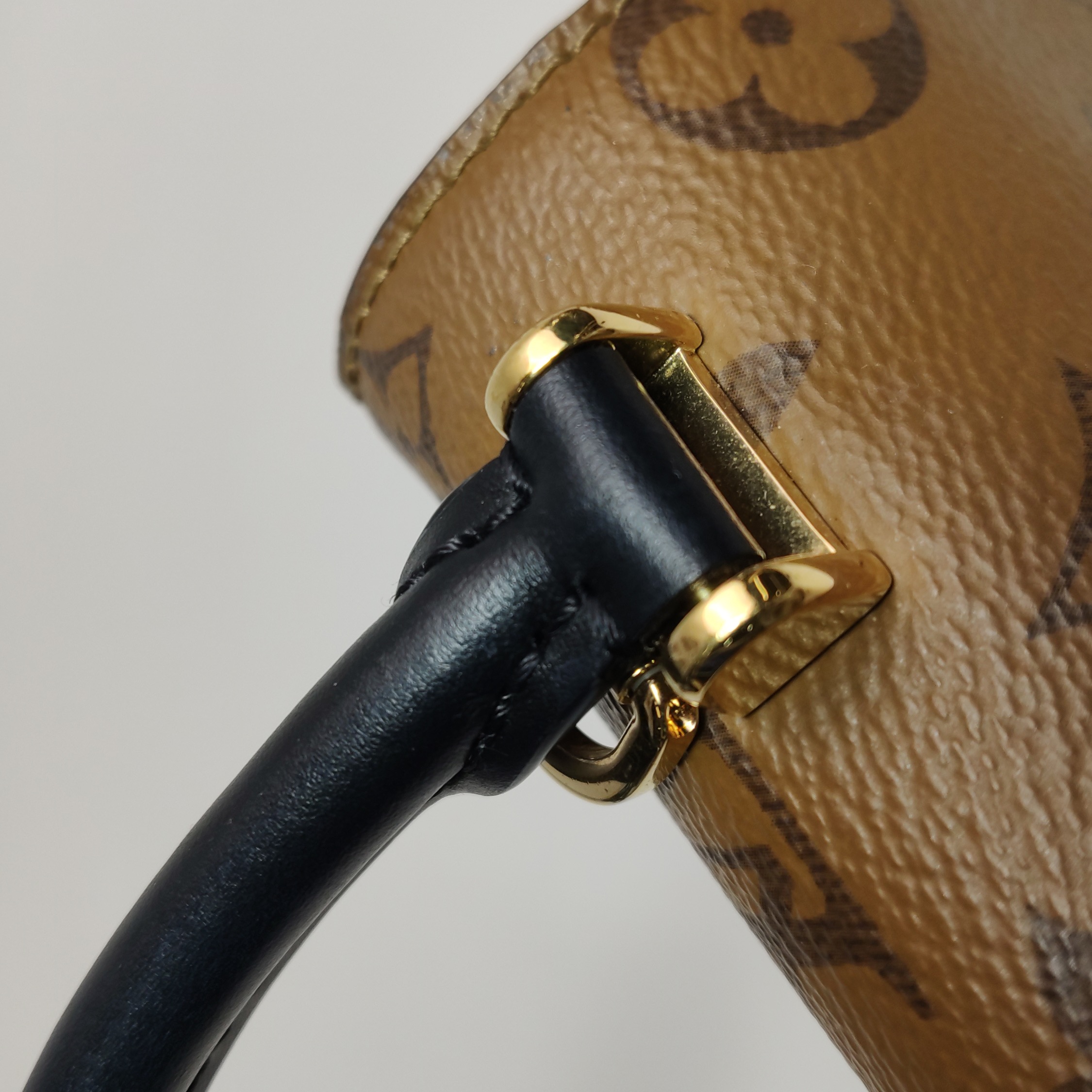 Louis Vuitton(LV) Tilsitt Top Handle Bag Reverse Monogram Canvas — photo 15 of 20