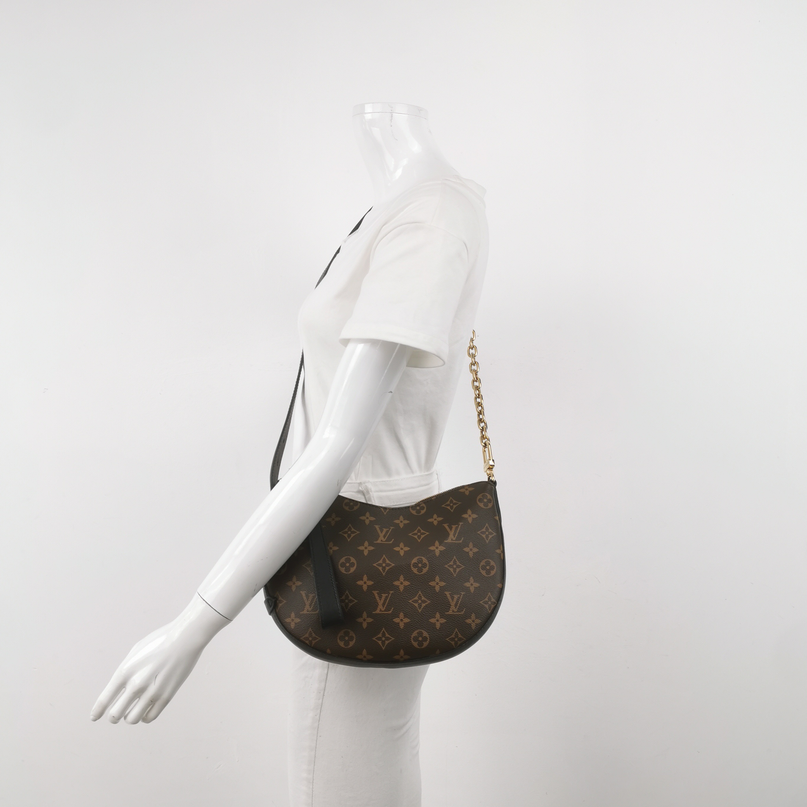Louis Vuitton(LV) Cookie Handbag Monogram Canvas BB — alternate view
