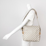Louis Vuitton(LV) Naviglio Handbag Damier — thumbnail 2