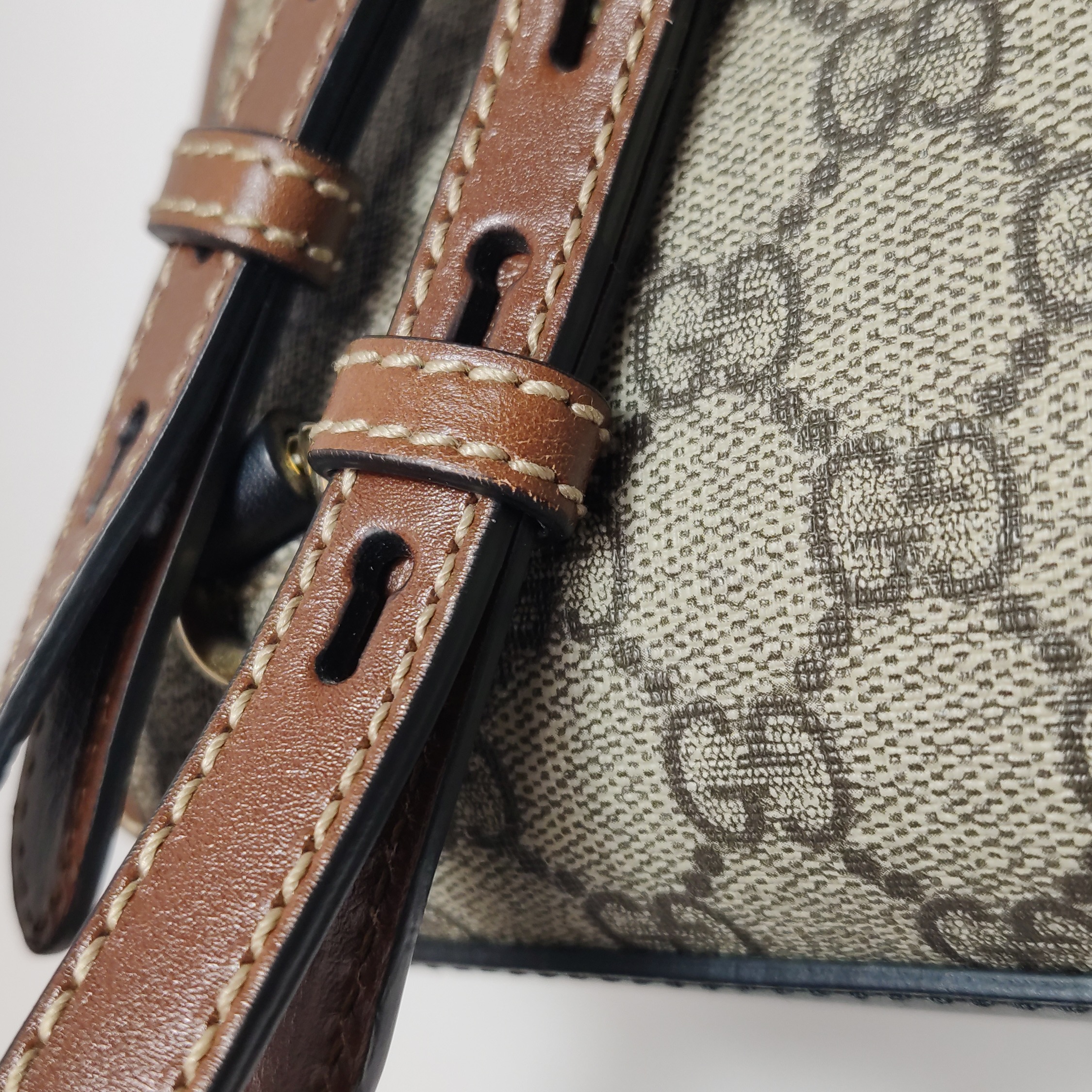 Gucci Padlock Backpack GG Coated Canvas and Leather Mini — photo 15 of 16