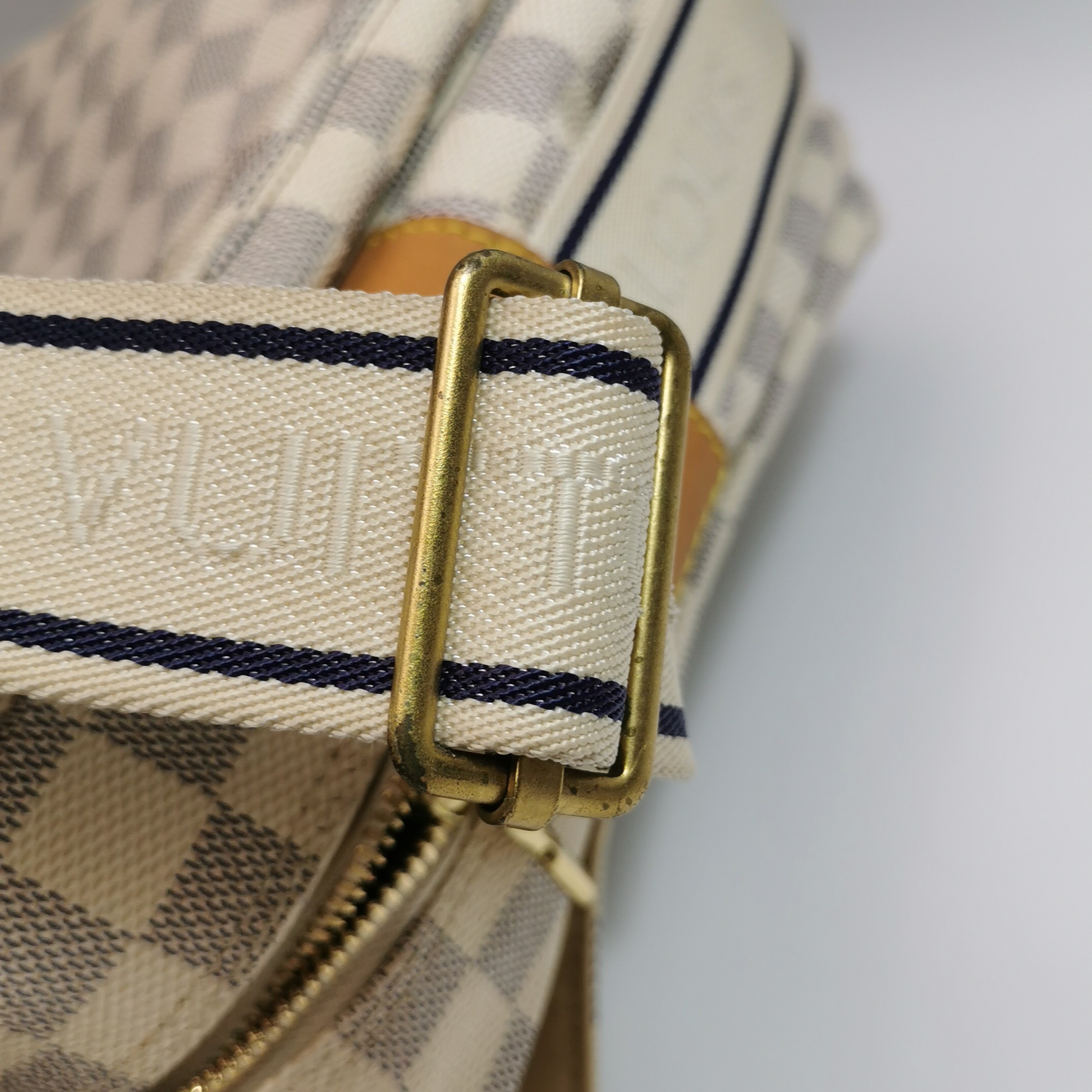 Louis Vuitton(LV) Naviglio Handbag Damier — photo 16 of 23