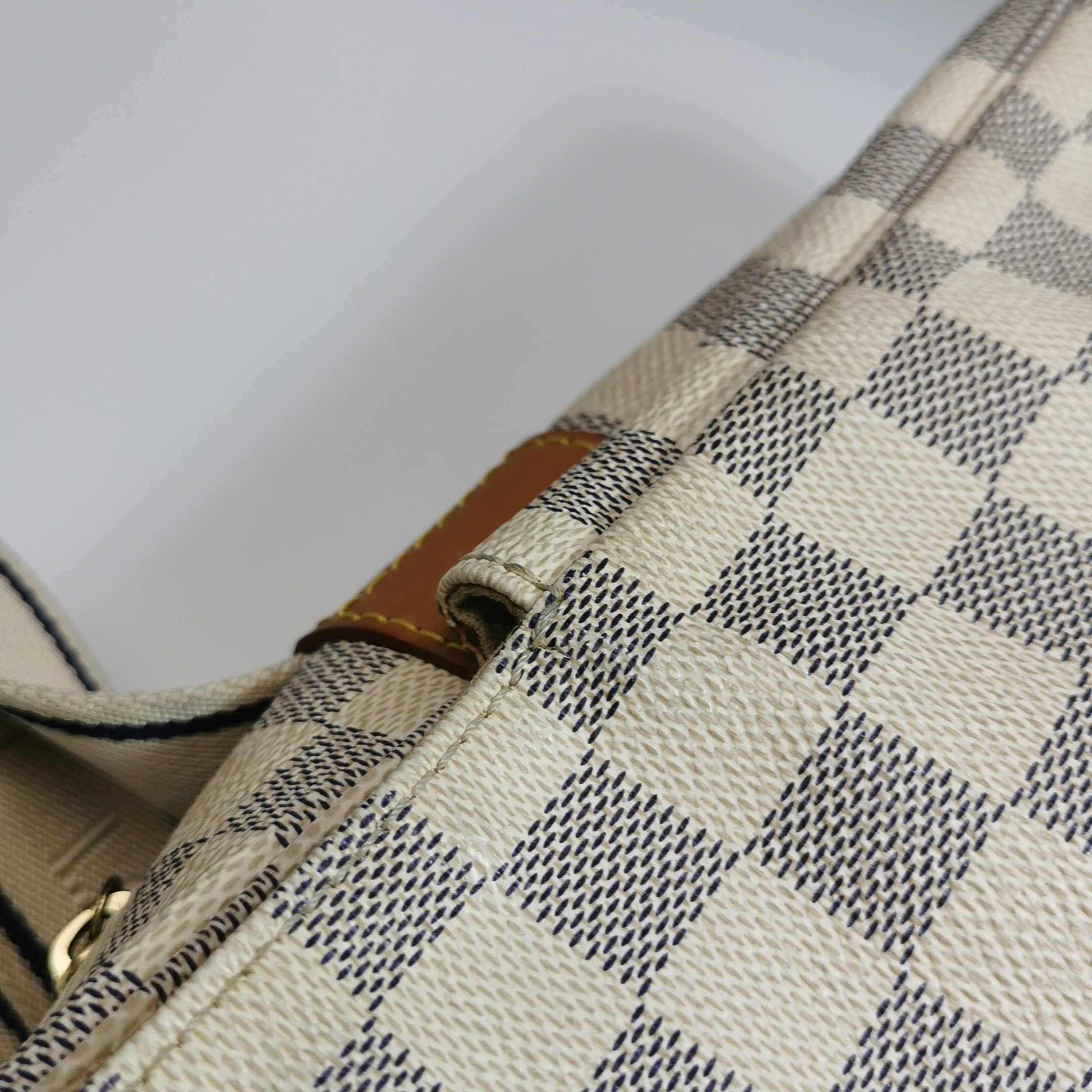 Louis Vuitton(LV) Naviglio Handbag Damier — photo 11 of 23