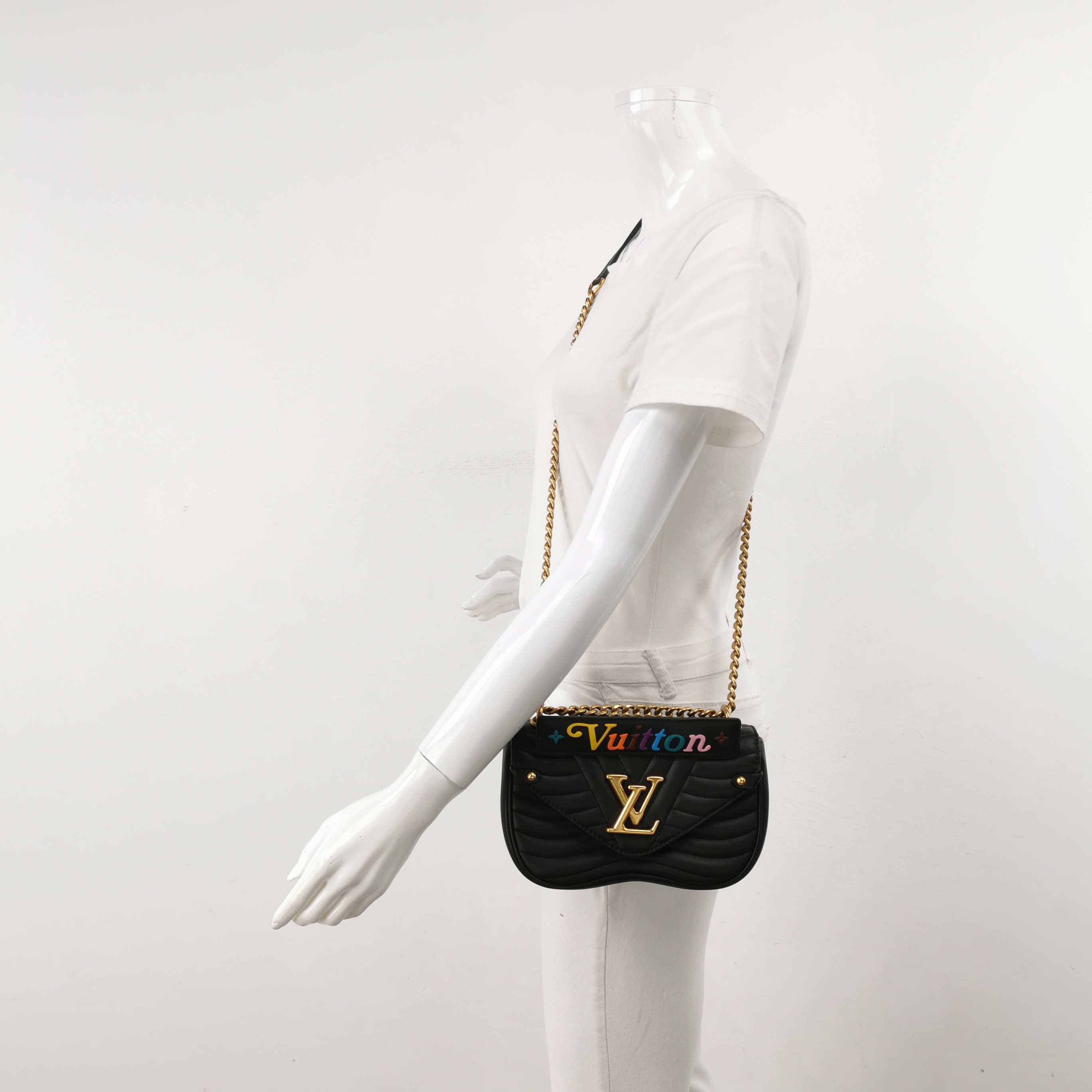 Louis Vuitton(LV) New Wave Chain Bag Quilted Leather PM — alternate view