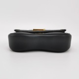Louis Vuitton(LV) New Wave Chain Bag Quilted Leather PM — thumbnail 6