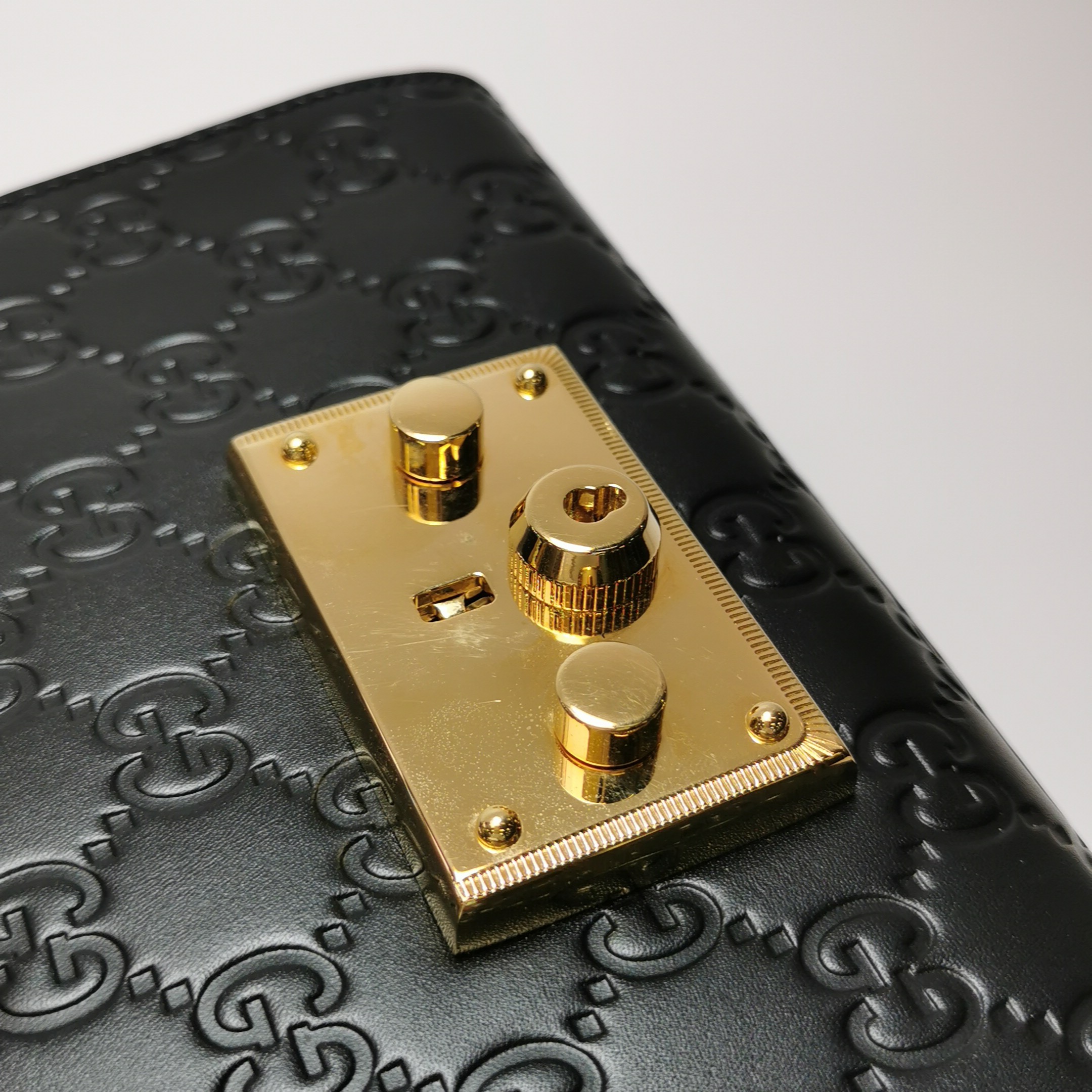 Gucci Padlock Shoulder Bag Guccissima Leather Small — photo 10 of 15