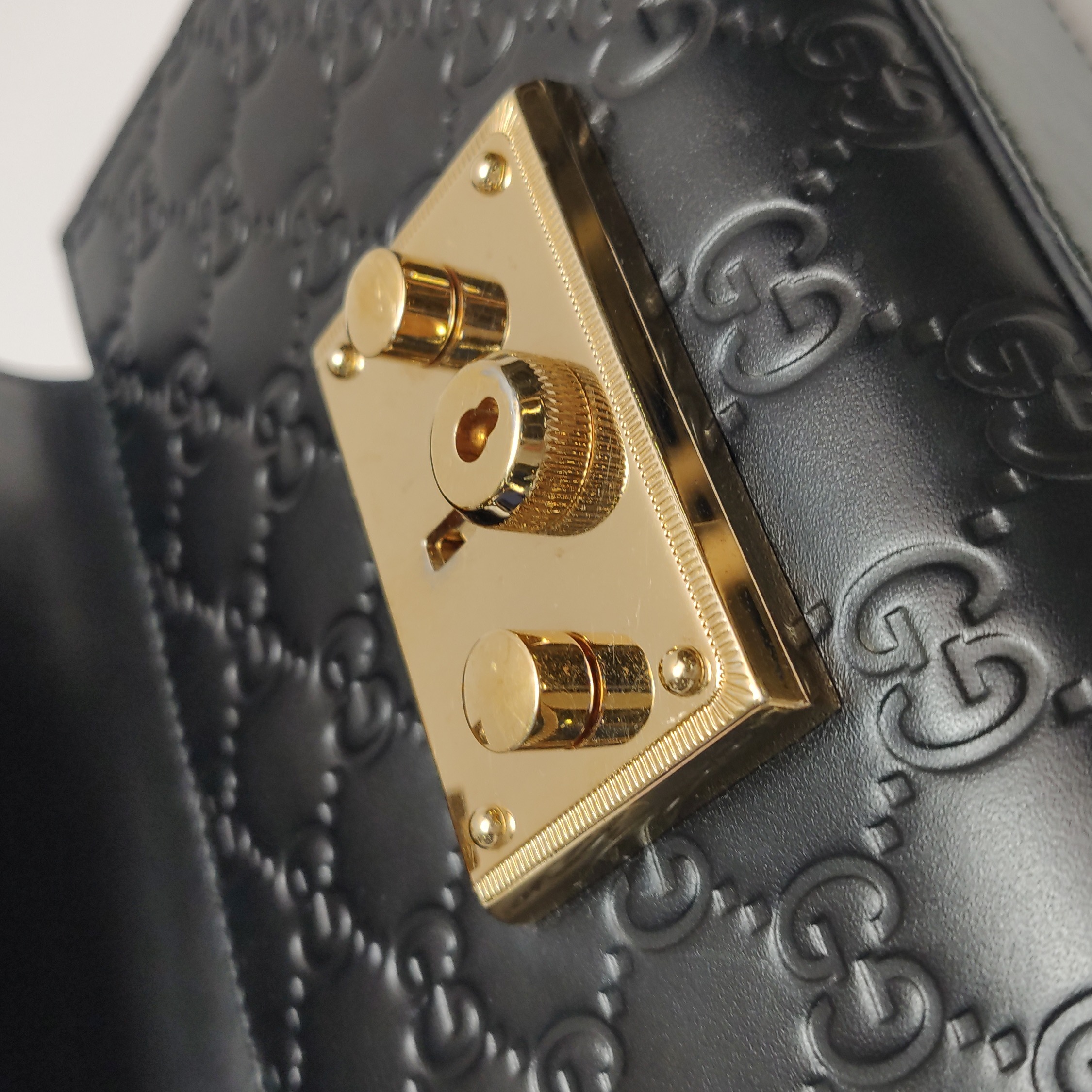 Gucci Padlock Shoulder Bag Guccissima Leather Small — photo 9 of 16
