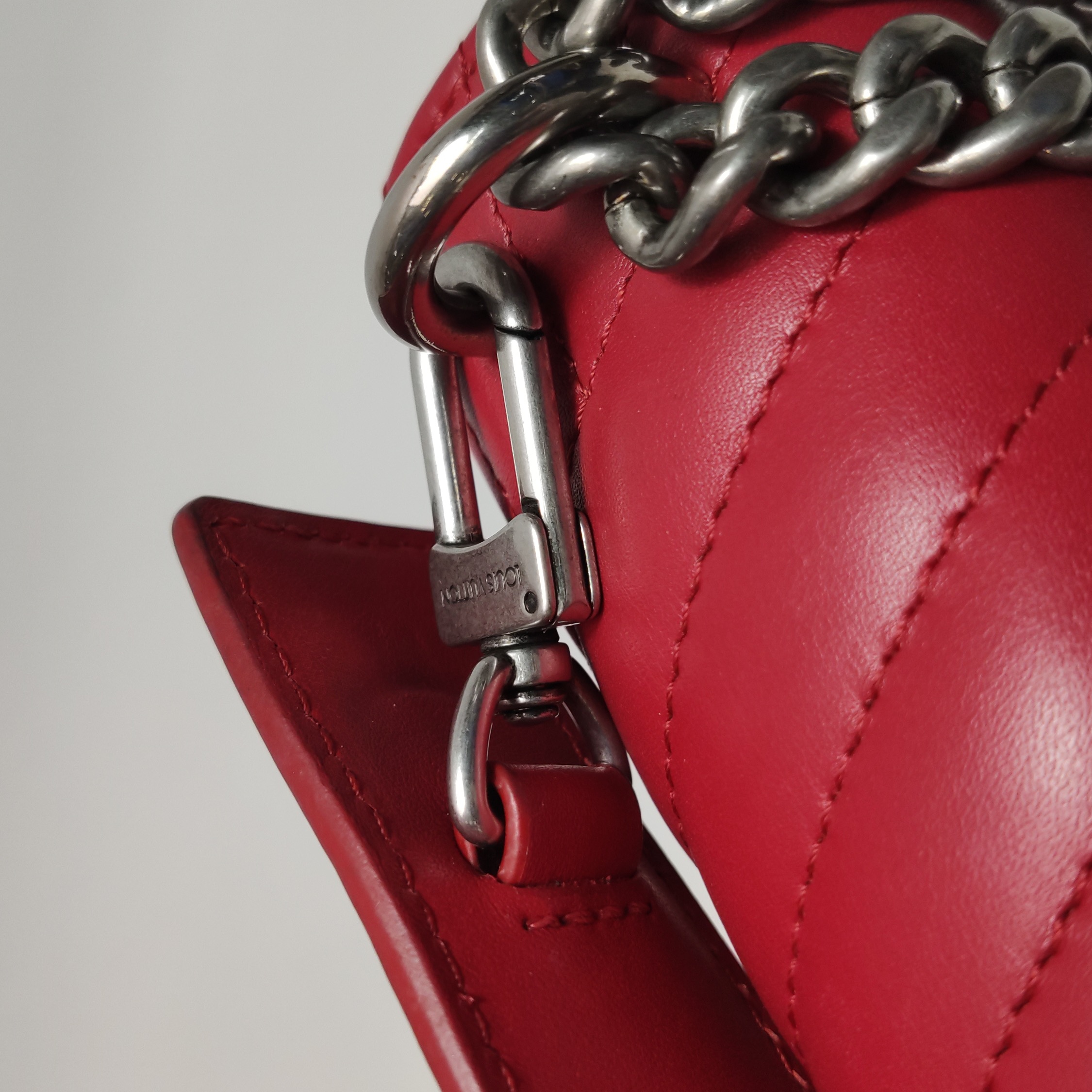 Louis Vuitton(LV) New Wave Chain Bag Quilted Leather PM — photo 13 of 23