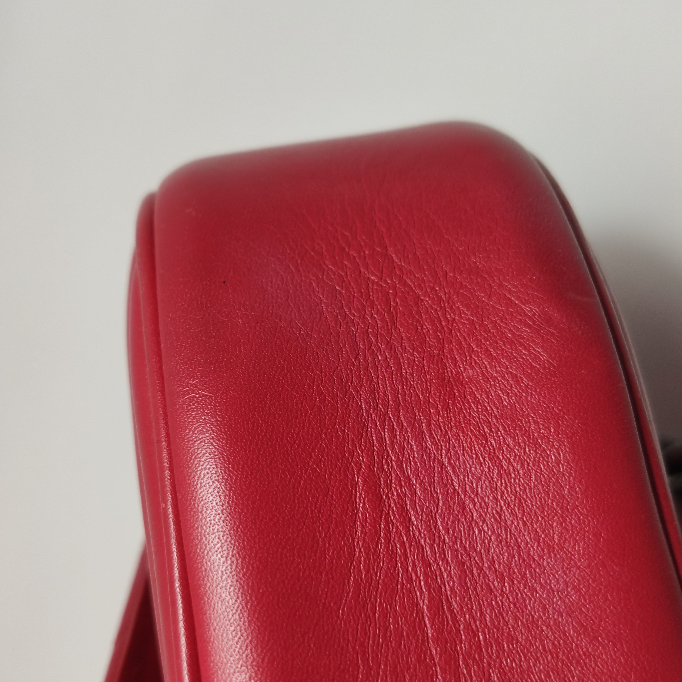 Louis Vuitton(LV) New Wave Chain Bag Quilted Leather PM — photo 22 of 23