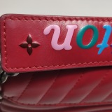 Louis Vuitton(LV) New Wave Chain Bag Quilted Leather PM — thumbnail 15