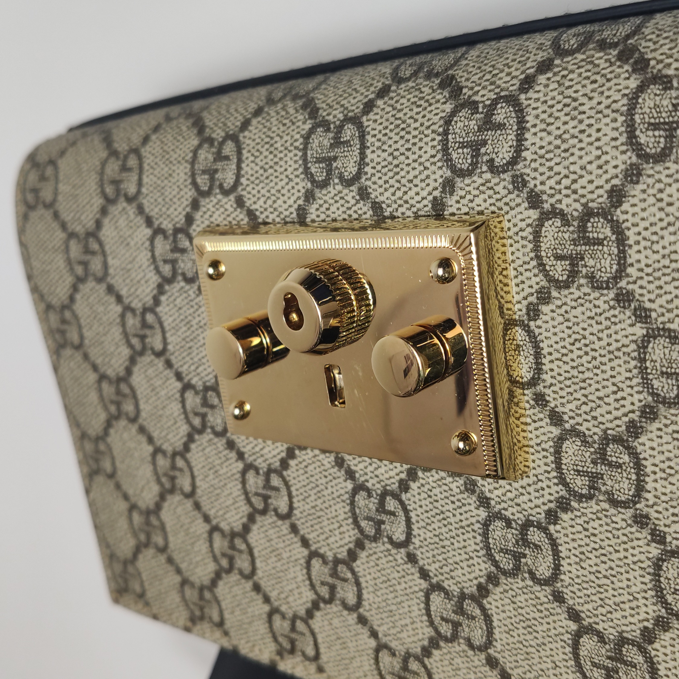 Gucci Padlock Shoulder Bag GG Coated Canvas and Leather Small — photo 9 of 16