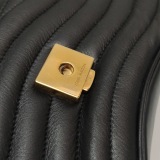 Louis Vuitton(LV) New Wave Chain Bag Quilted Leather MM — thumbnail 10