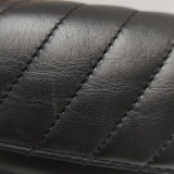 Louis Vuitton(LV) New Wave Chain Bag Quilted Leather MM — thumbnail 18