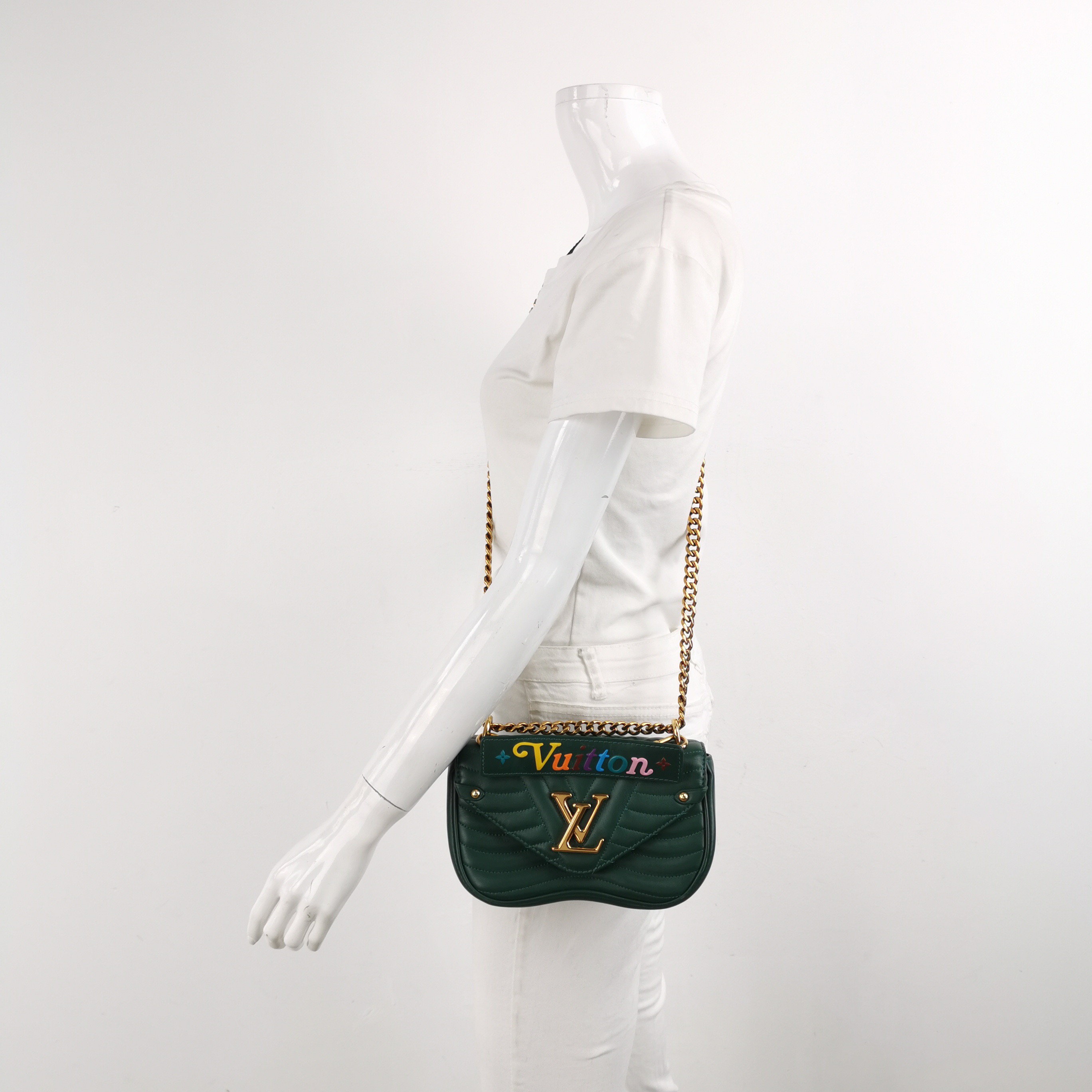 Louis Vuitton(LV) New Wave Chain Bag Quilted Leather PM — alternate view