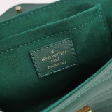 Louis Vuitton(LV) New Wave Chain Bag Quilted Leather PM — thumbnail 8