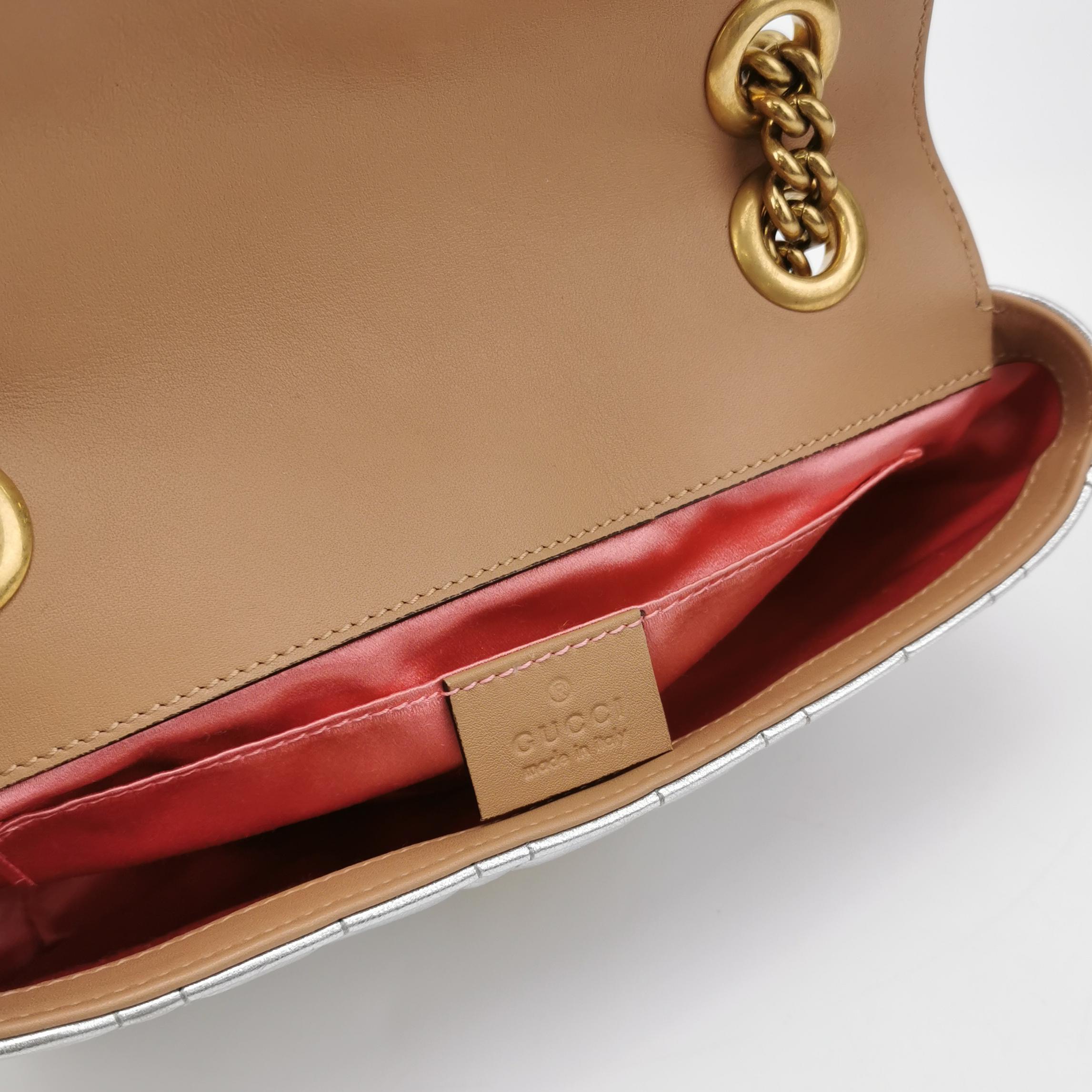 Gucci Pearly GG Marmont Flap Bag Embellished Matelasse Leather Mini — photo 8 of 20