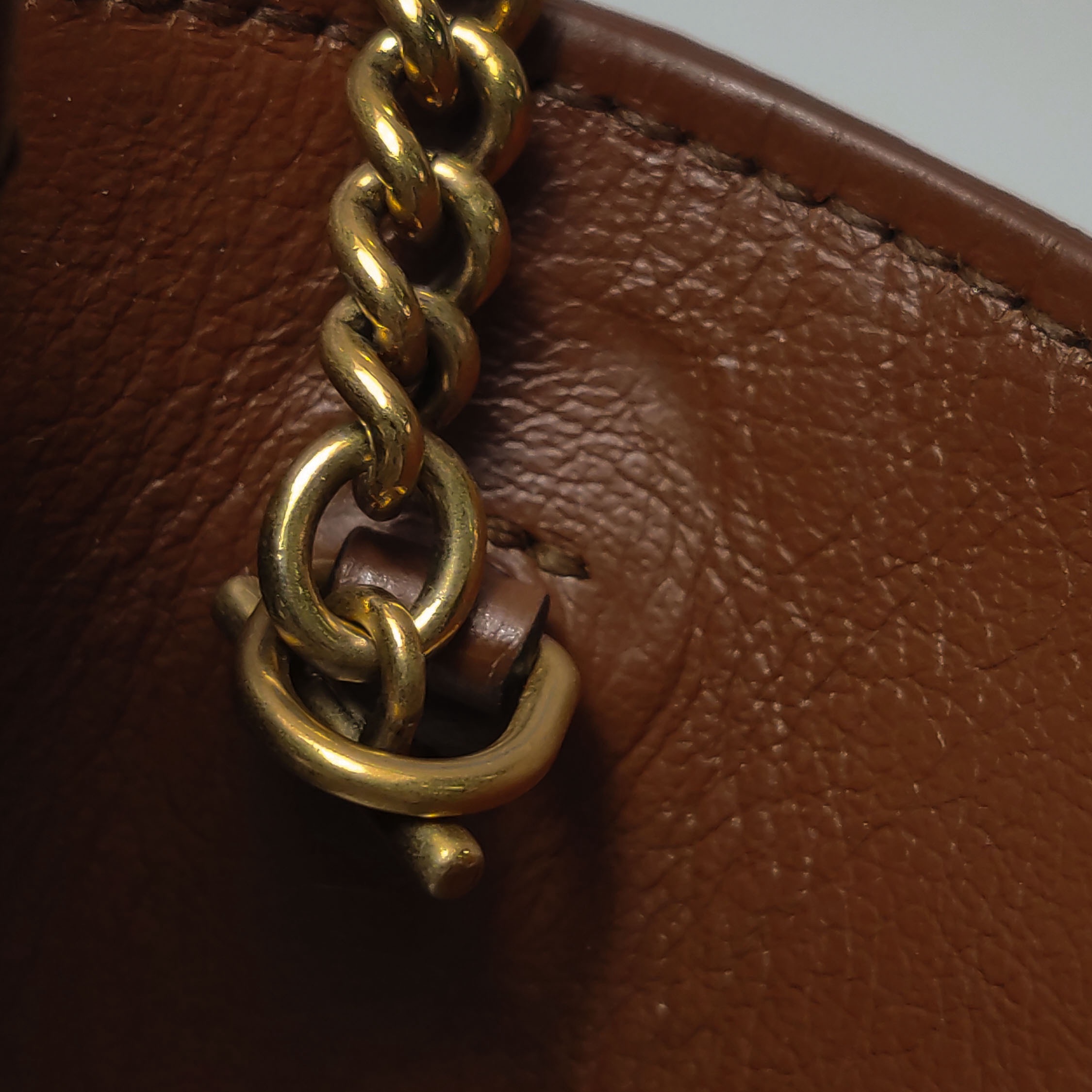 Gucci GG Marmont Flap Bag Diagonal Quilted Leather Super Mini — photo 11 of 18