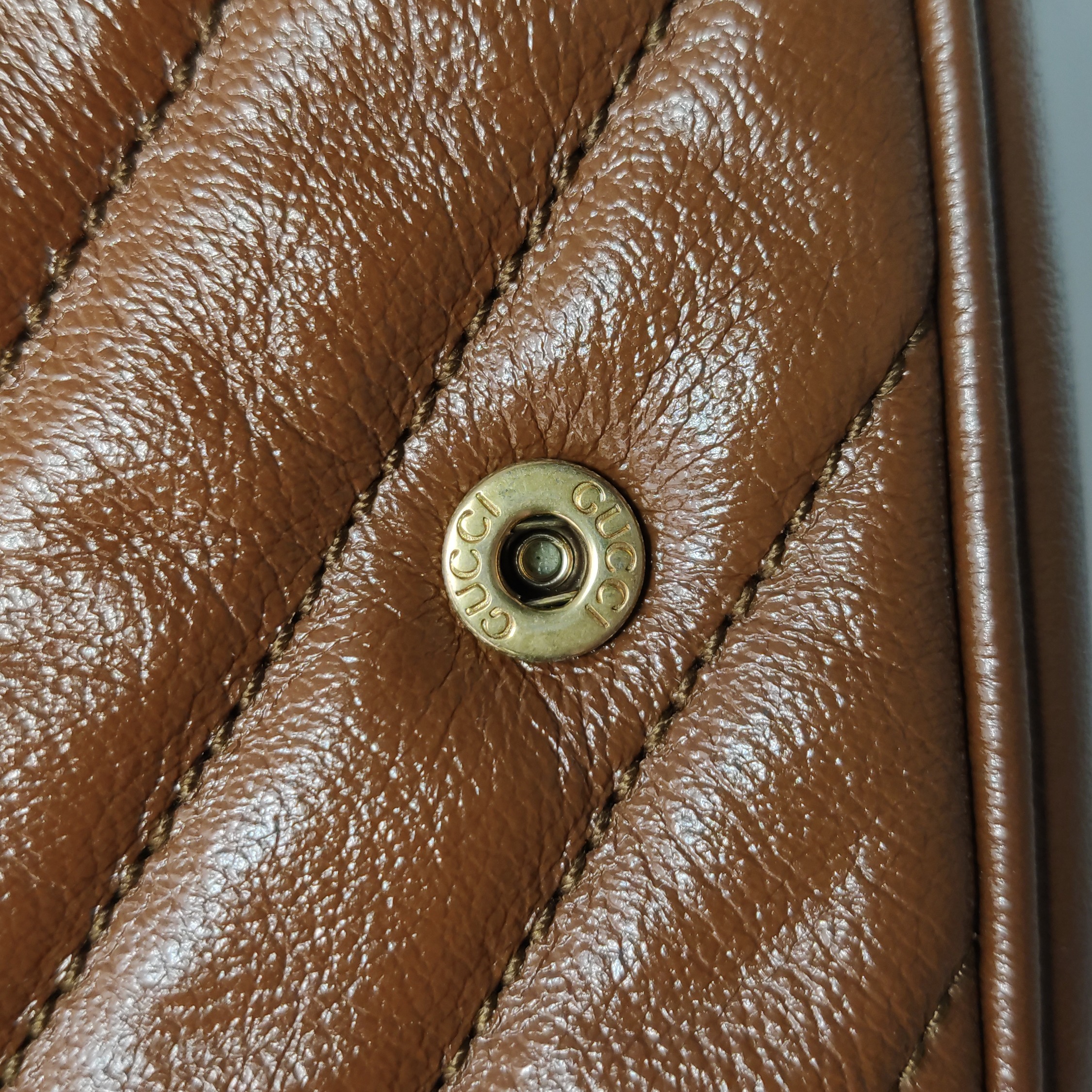 Gucci GG Marmont Flap Bag Diagonal Quilted Leather Super Mini — photo 11 of 13