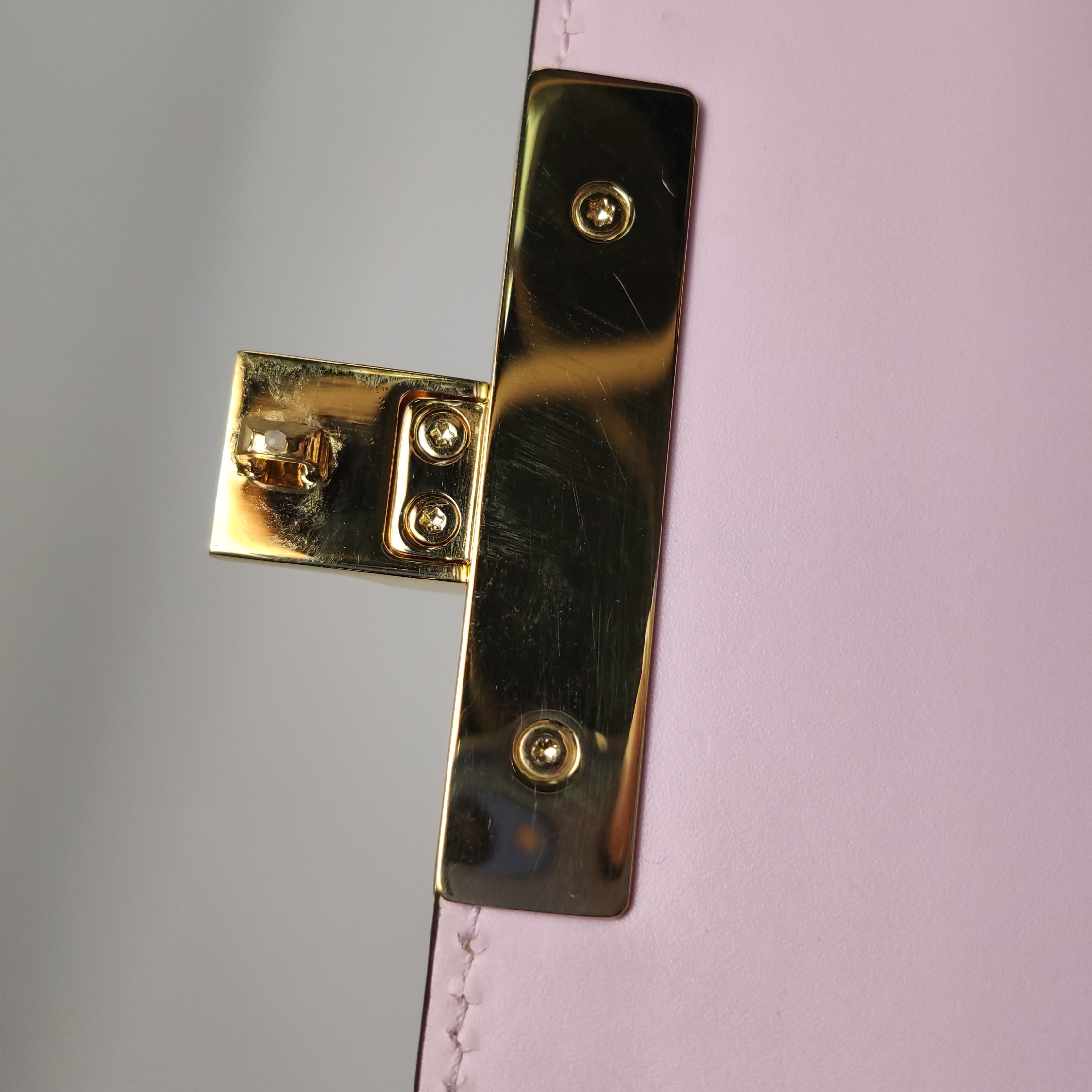 Gucci Padlock Shoulder Bag Printed GG Coated Canvas and Printed Leather Small — photo 9 of 16