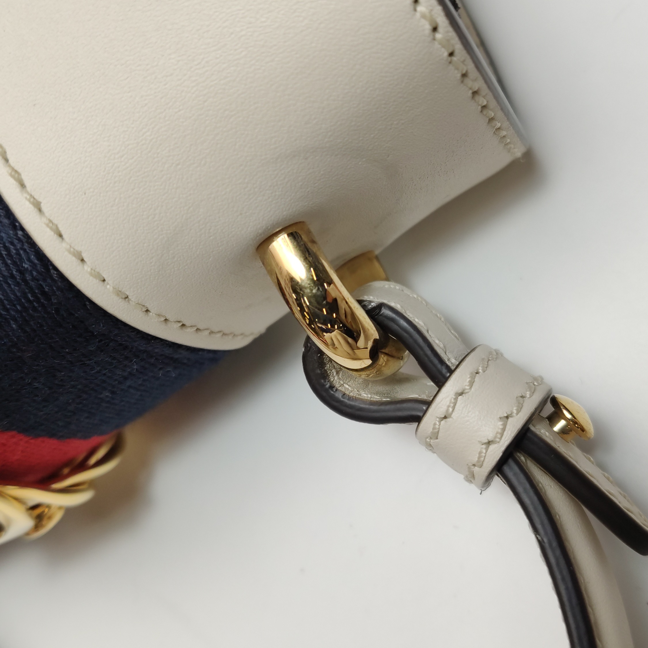 Gucci Sylvie Top Handle Bag Leather Mini — photo 12 of 20