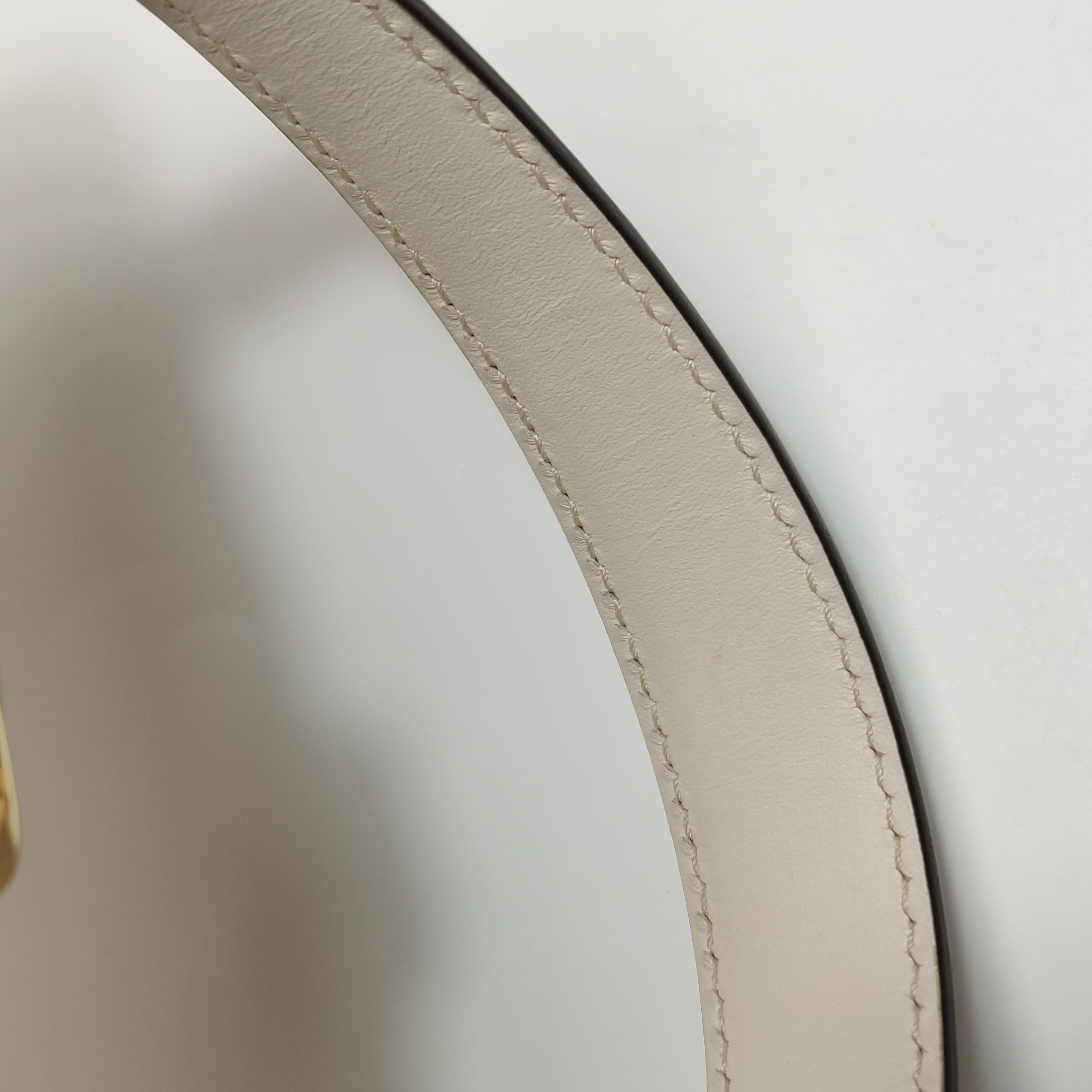 Gucci Sylvie Top Handle Bag Leather Mini — photo 18 of 20