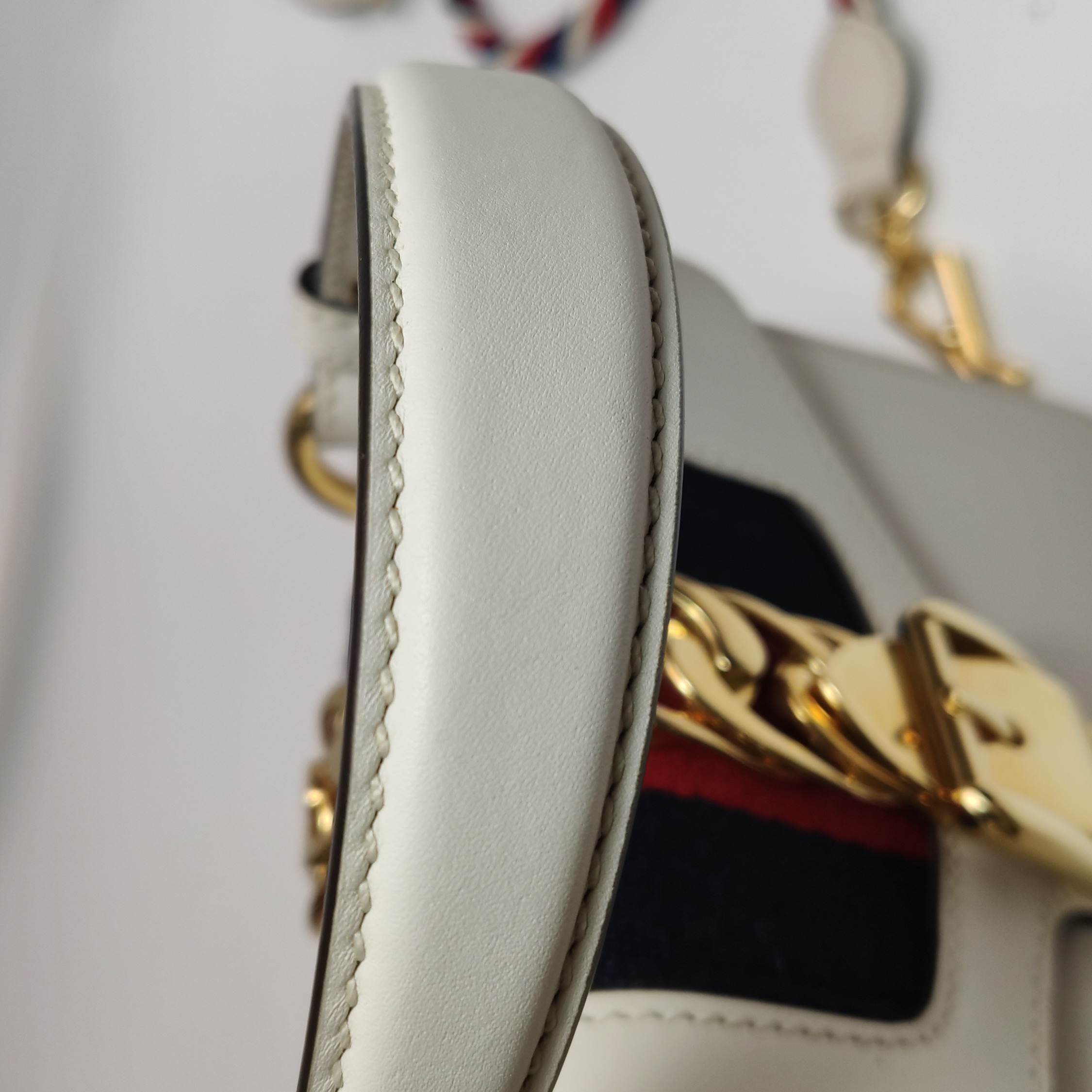 Gucci Sylvie Top Handle Bag Leather Mini — photo 13 of 20