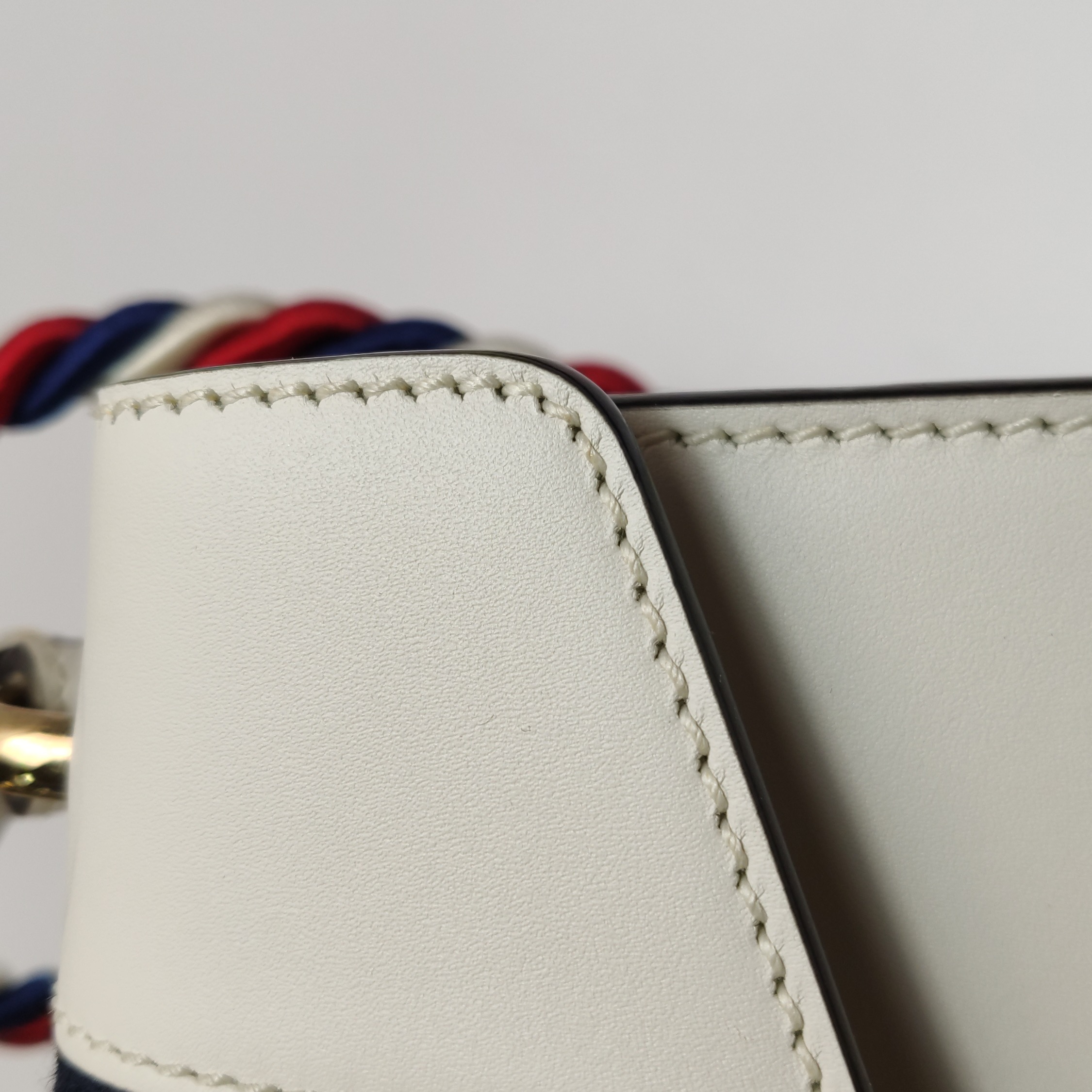 Gucci Sylvie Top Handle Bag Leather Mini — photo 16 of 20