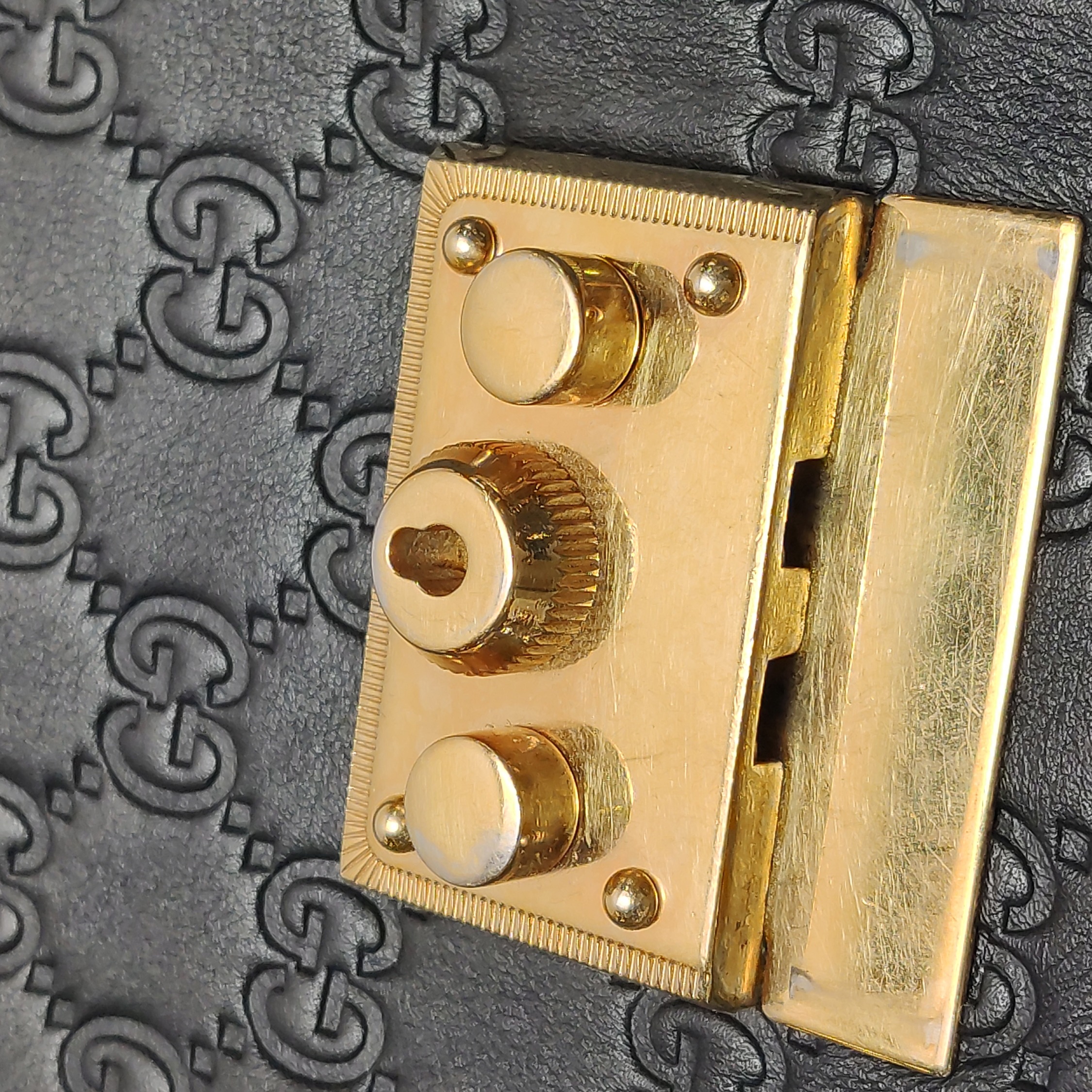 Gucci Padlock Chain Tote Guccissima Leather Small — photo 8 of 16