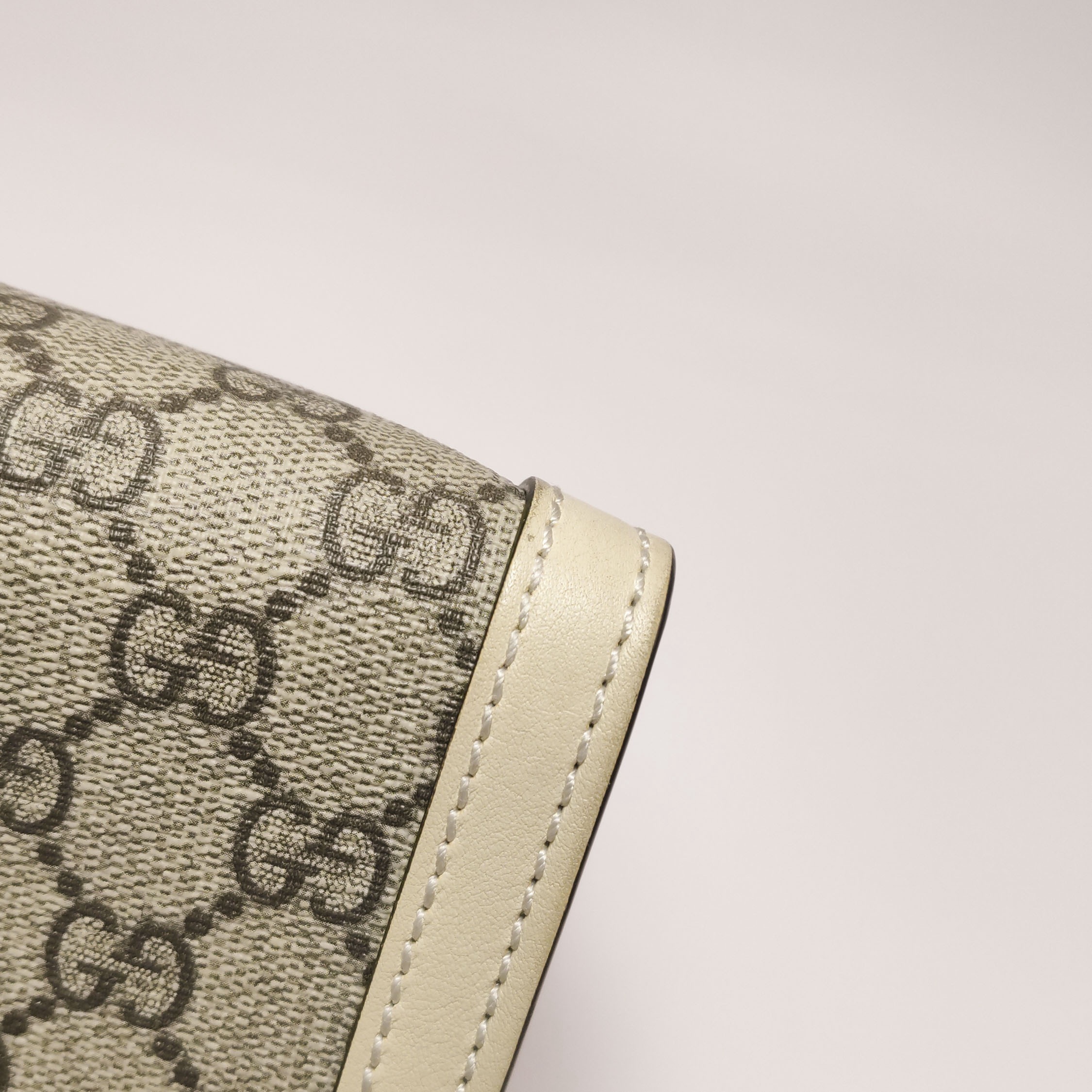 Gucci Padlock Chain Tote GG Coated Canvas with Leather Small — photo 13 of 15
