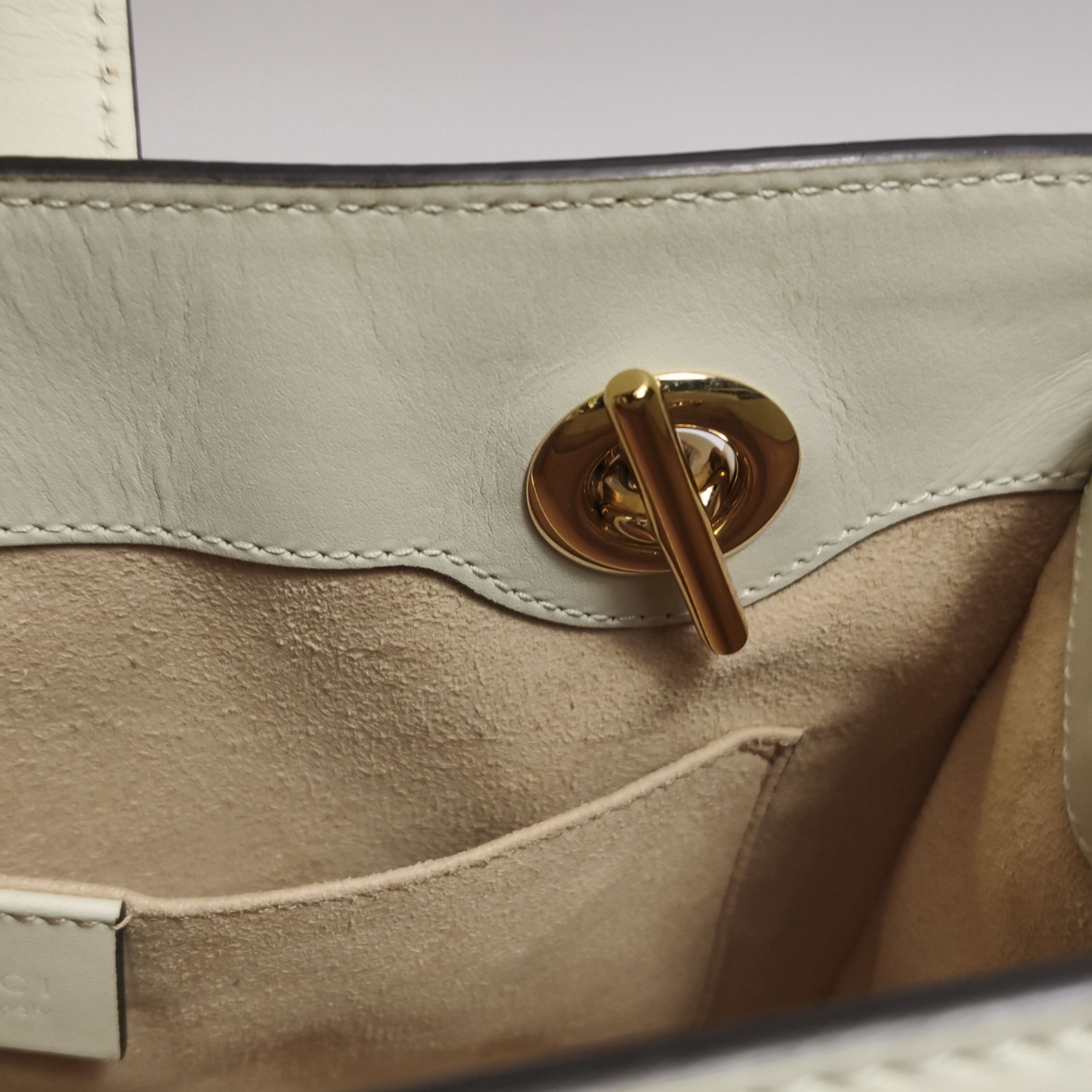 Gucci Padlock Chain Tote GG Coated Canvas with Leather Small — photo 9 of 15