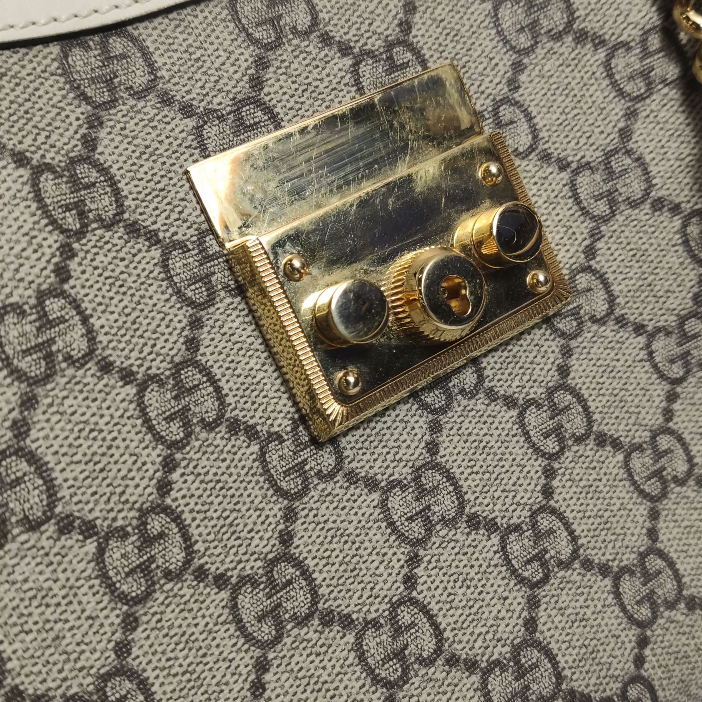 Gucci Padlock Chain Tote GG Coated Canvas with Leather Small — photo 11 of 15