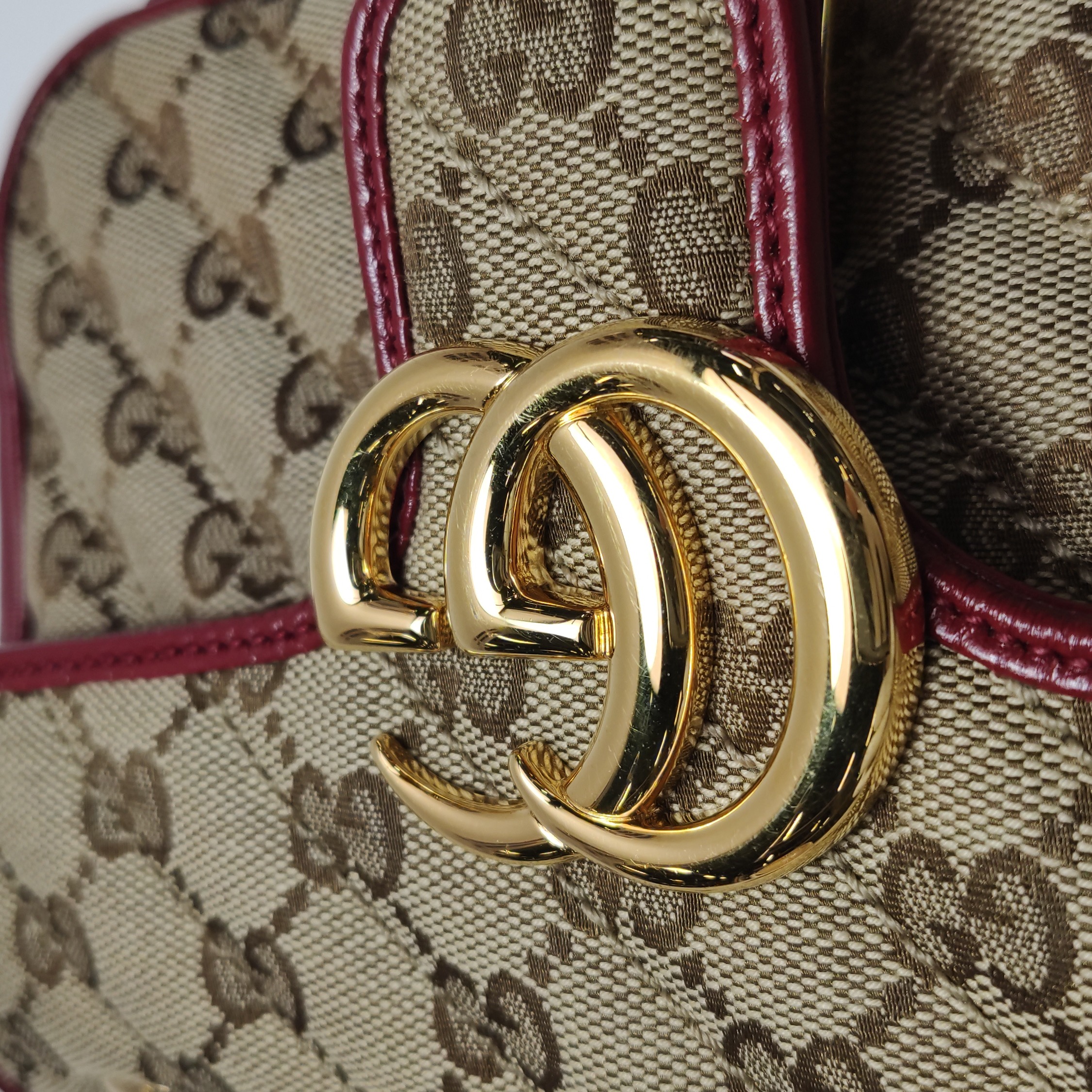 Gucci GG Marmont Flap Bag Diagonal Quilted GG Canvas with Leather Mini — photo 10 of 16