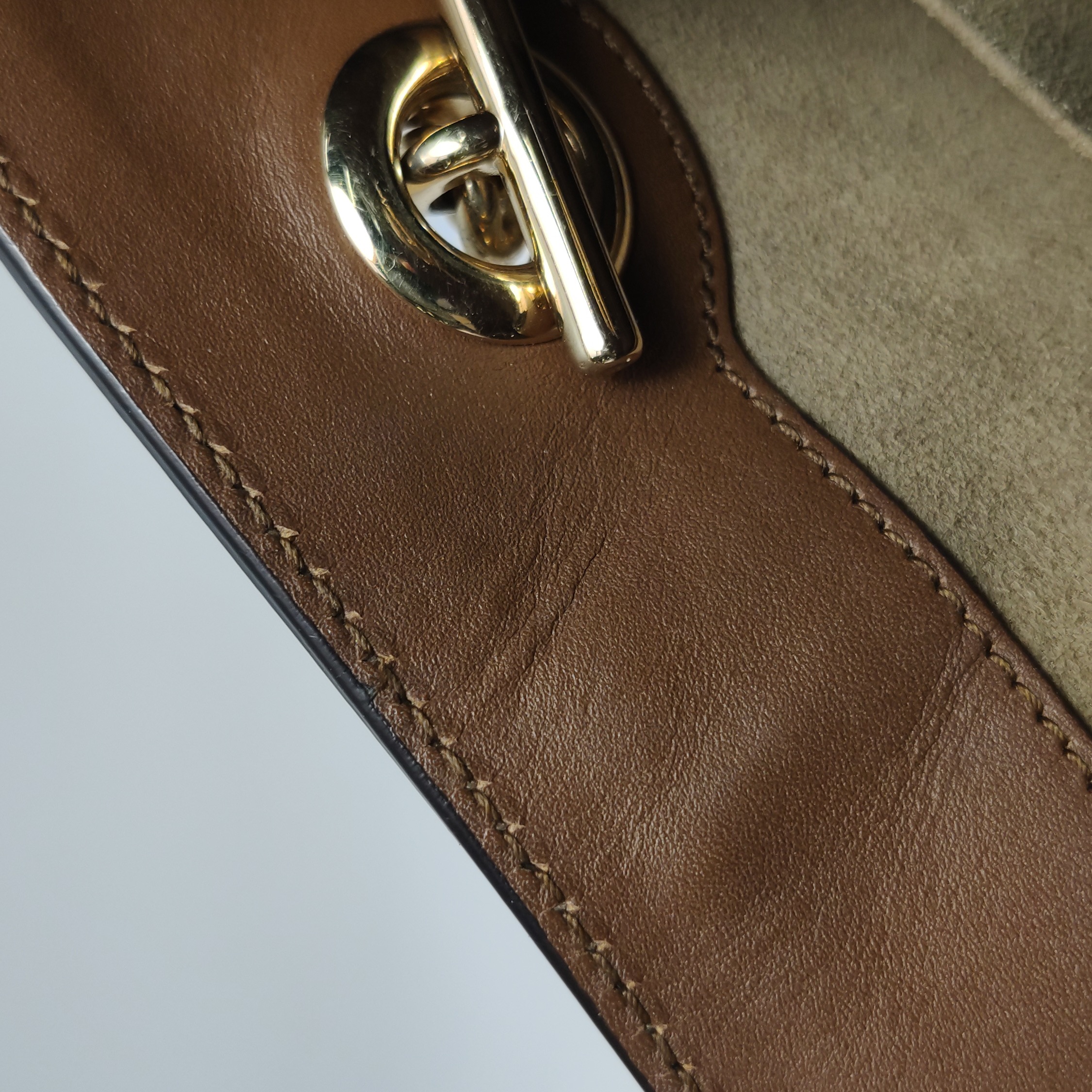 Gucci Padlock Chain Tote GG Coated Canvas with Leather Small — photo 14 of 17