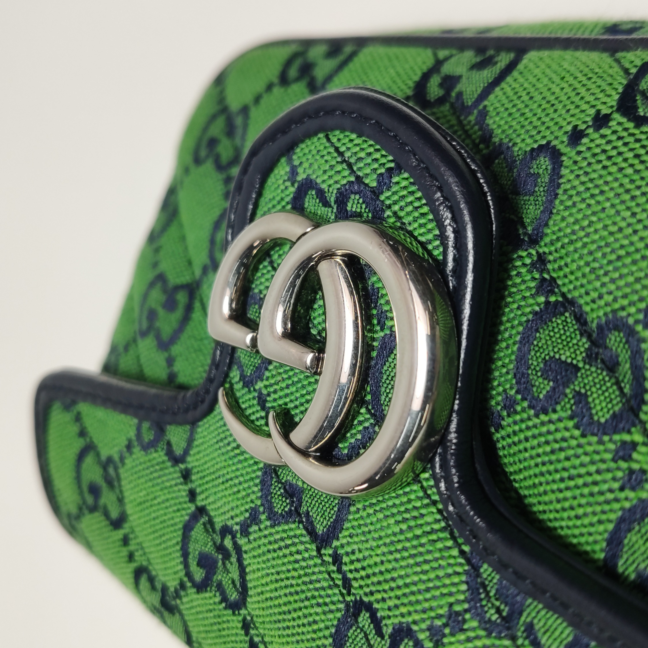 Gucci GG Marmont Flap Bag Diagonal Quilted GG Canvas with Leather Micro — photo 9 of 15