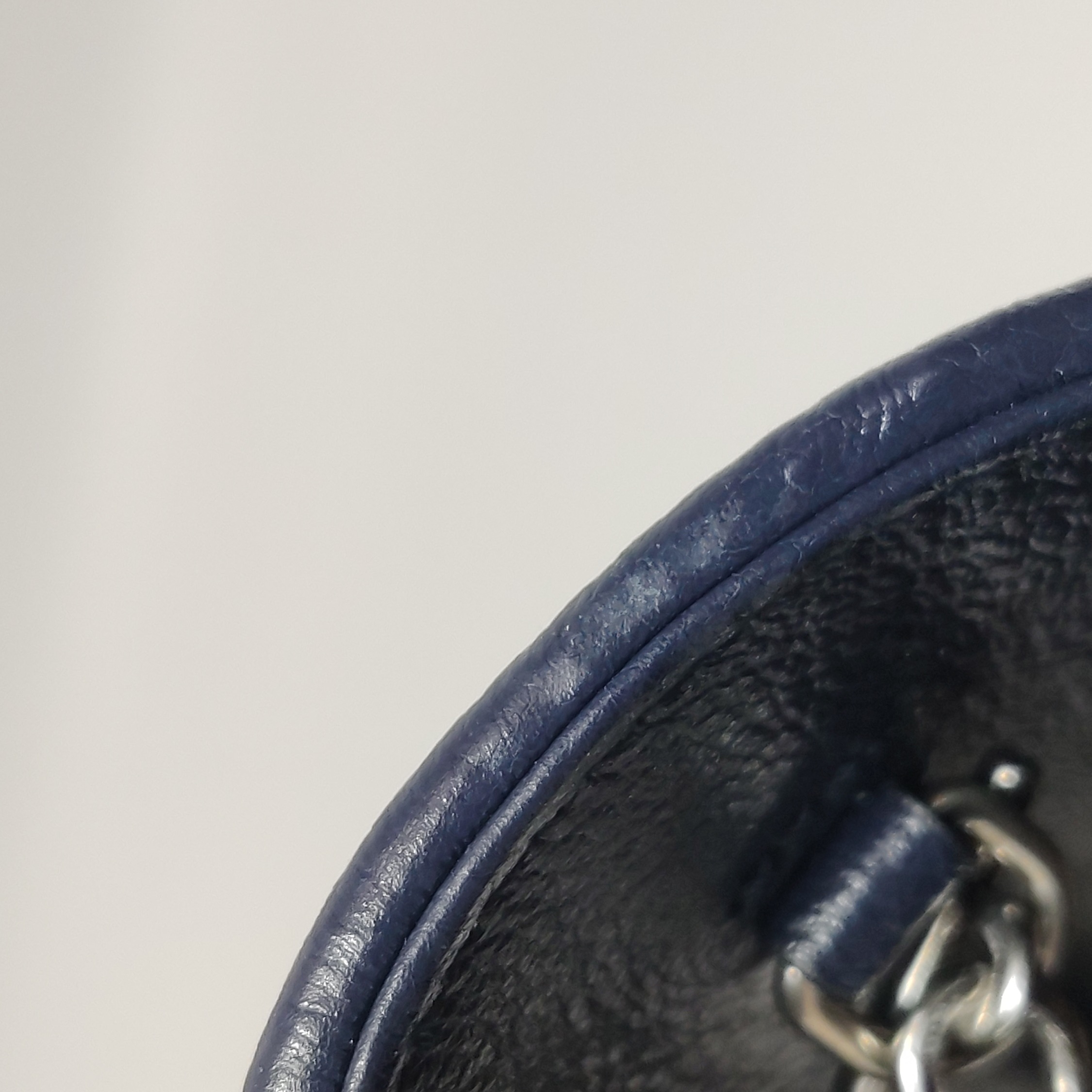 Gucci GG Marmont Flap Bag Diagonal Quilted GG Canvas with Leather Micro — photo 15 of 15