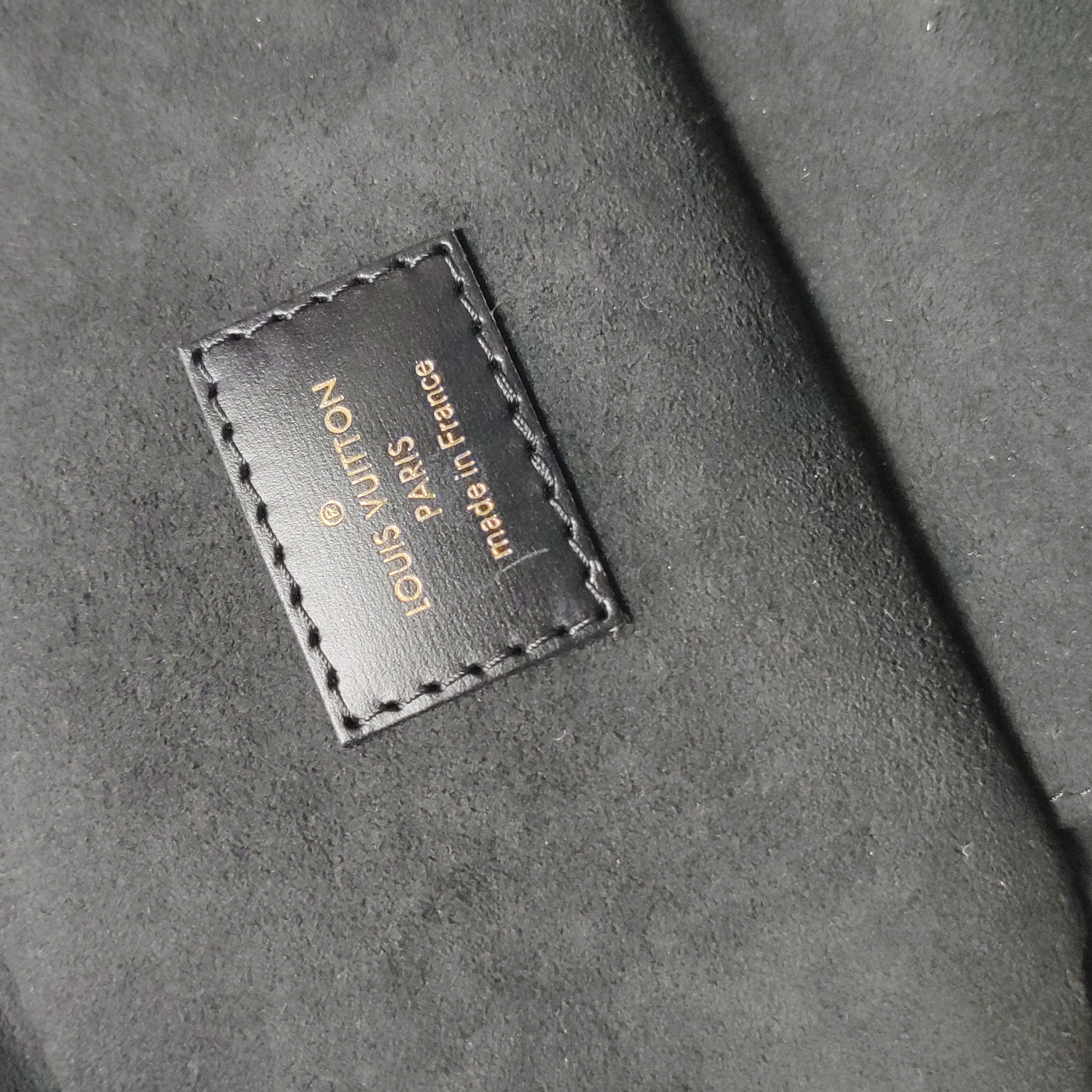 Louis Vuitton(LV) Vanity Handbag Reverse Monogram Canvas PM — photo 9 of 22