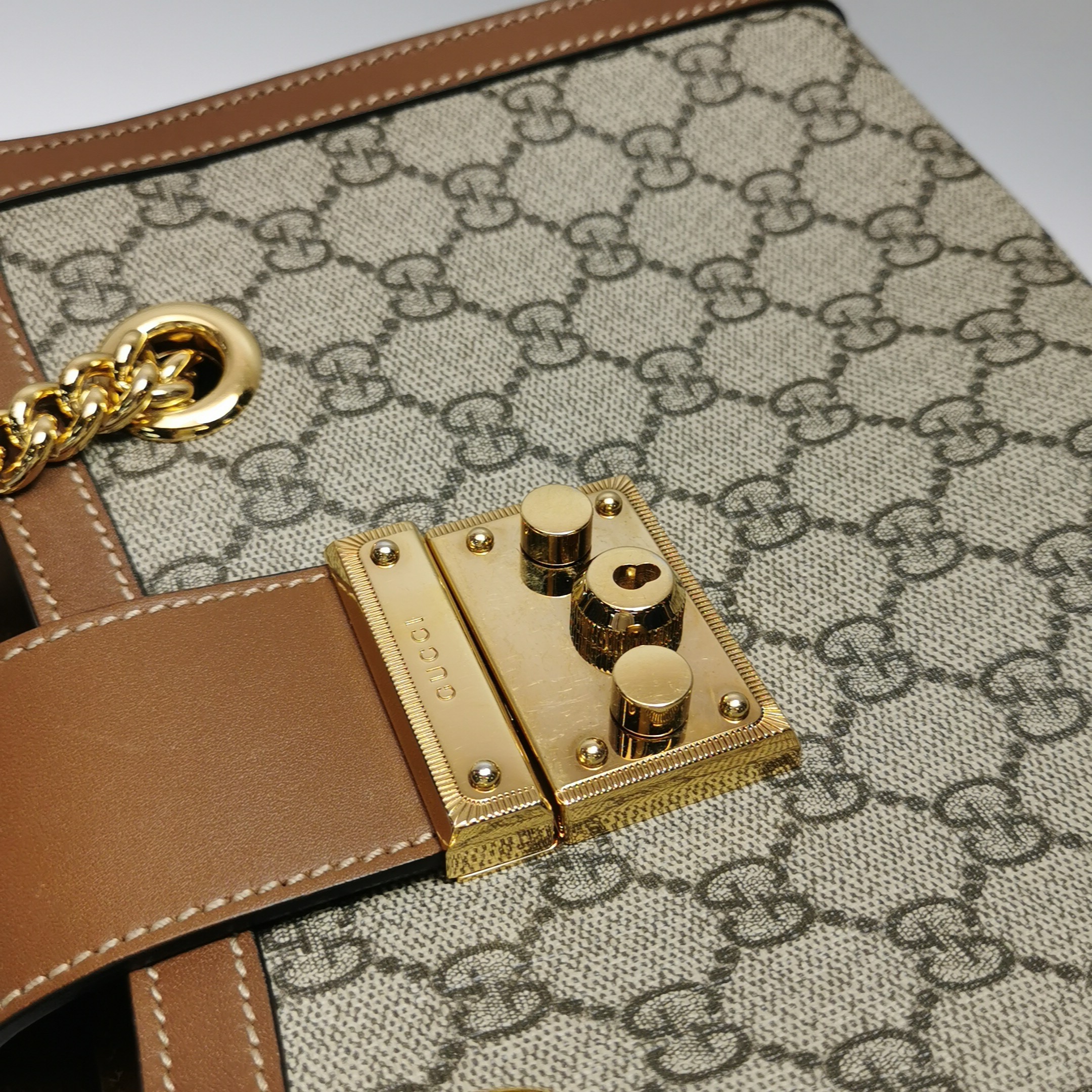 Gucci Padlock Chain Tote GG Coated Canvas with Leather Small — photo 9 of 16