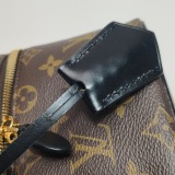 Louis Vuitton(LV) Vanity Handbag Reverse Monogram Canvas PM — thumbnail 17