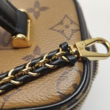 Louis Vuitton(LV) Vanity Handbag Reverse Monogram Canvas PM — thumbnail 11